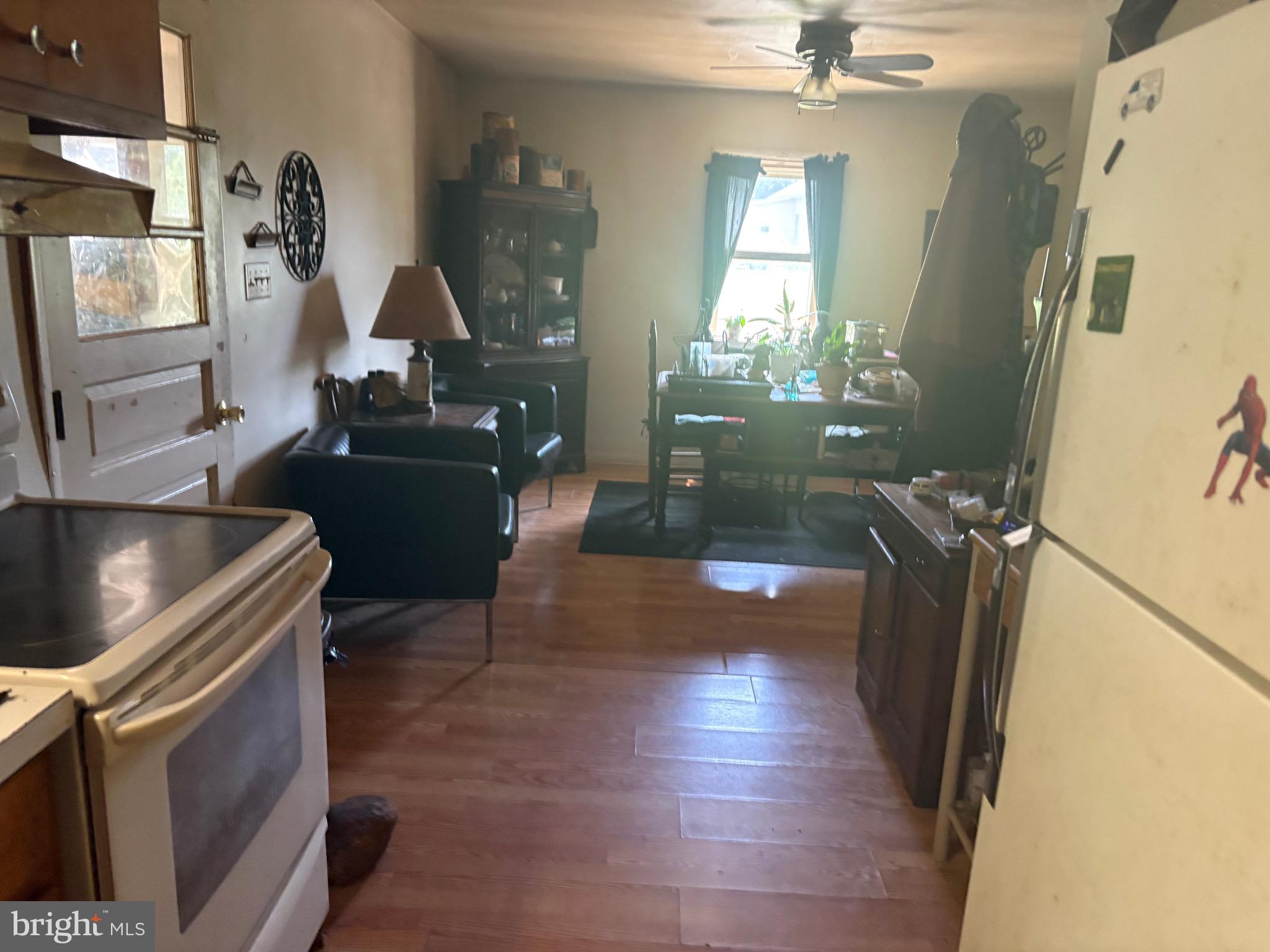 FAIRLEE - Residential