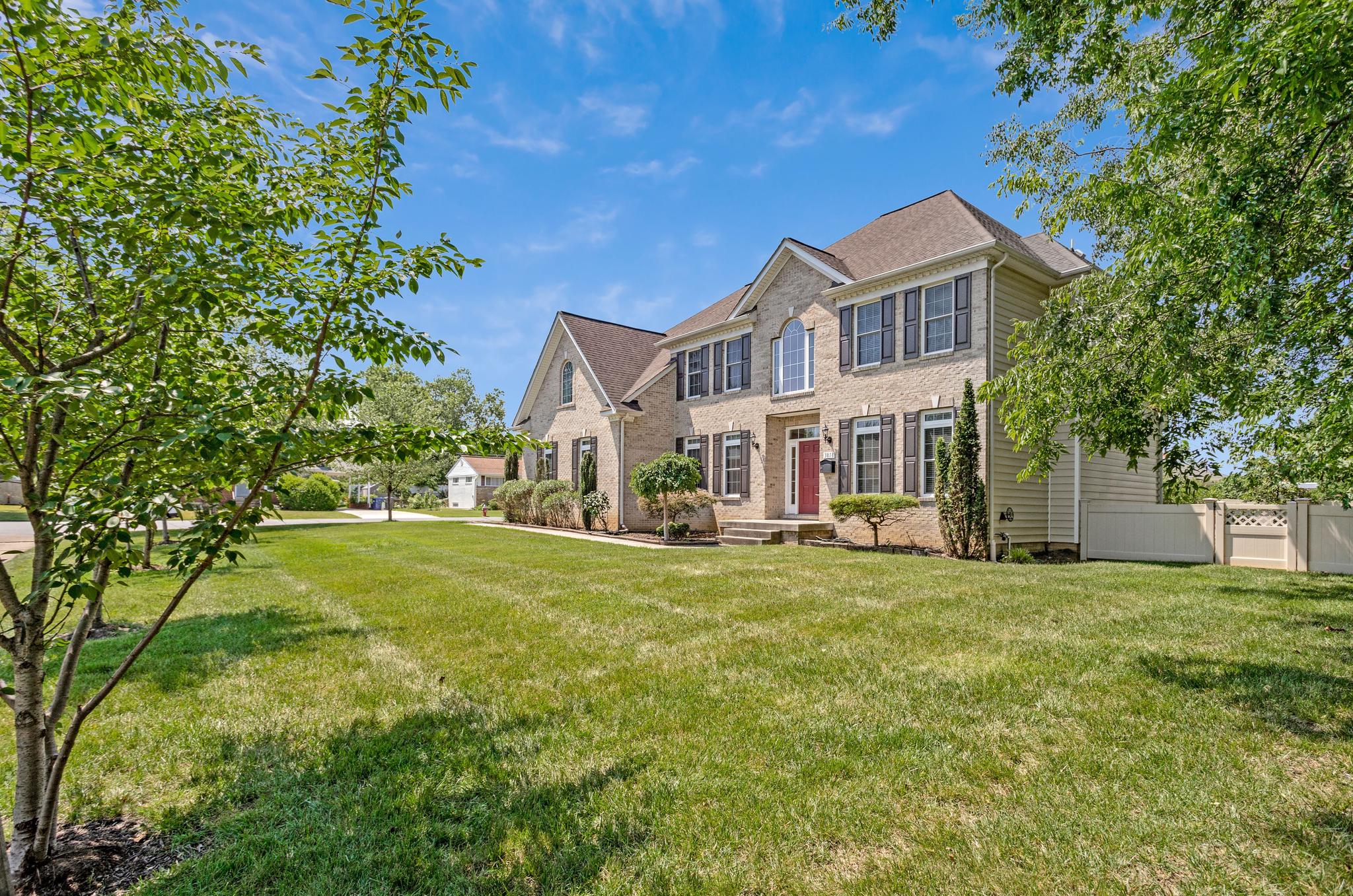 3818 FAIRFAX PARKWAY