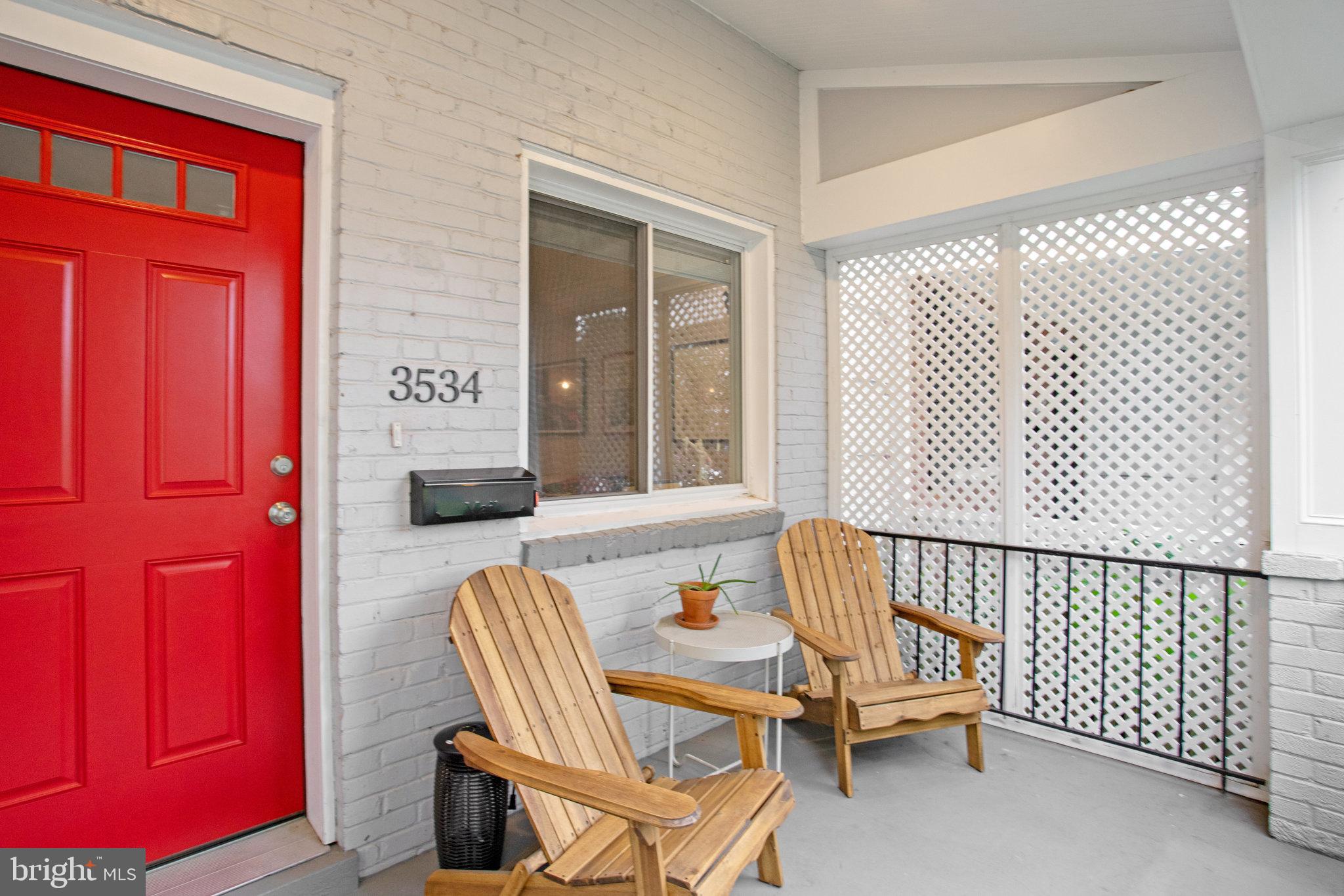 LYNHAVEN - Residential Lease