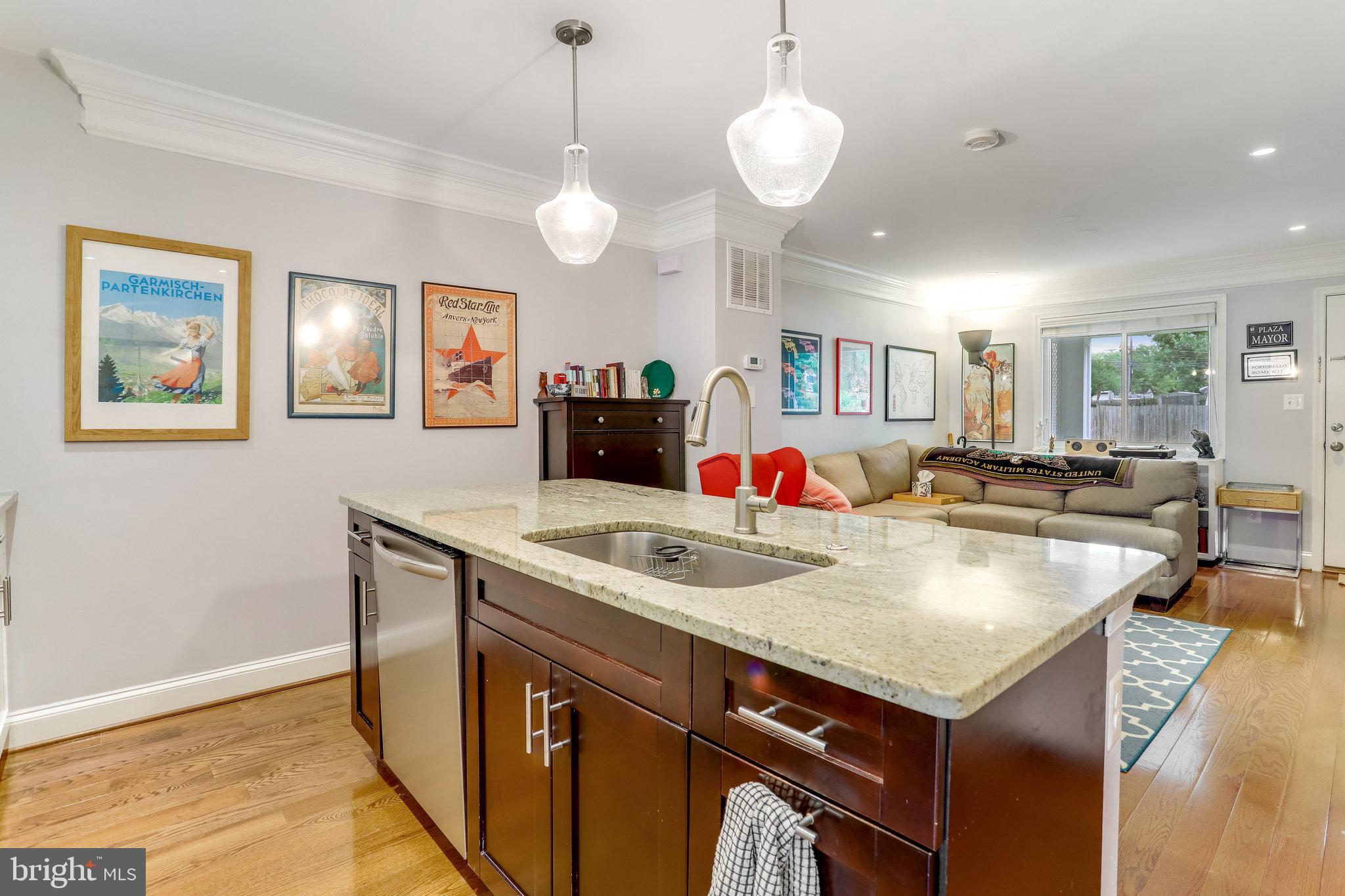 LYNHAVEN - Residential Lease