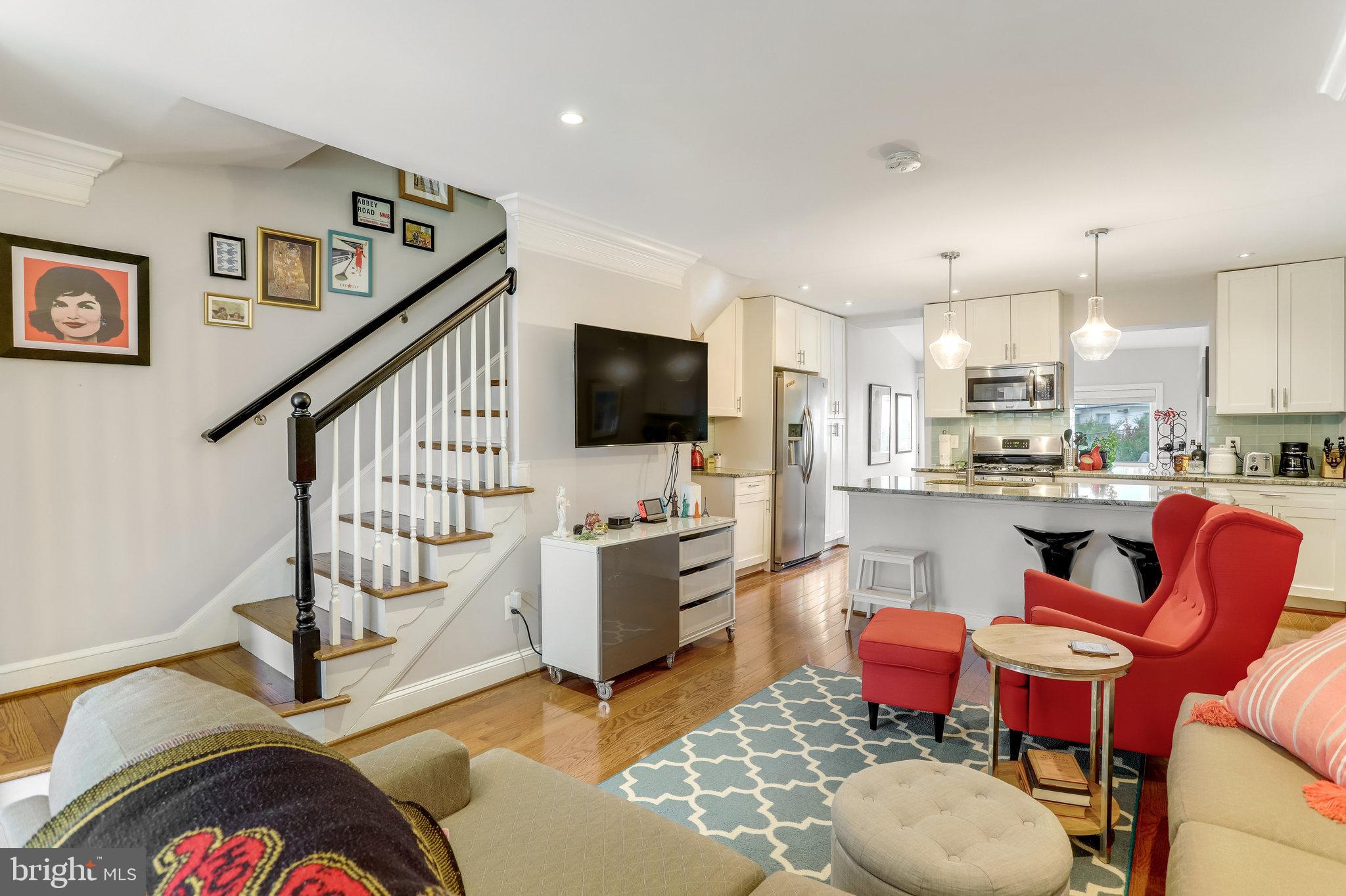 LYNHAVEN - Residential Lease