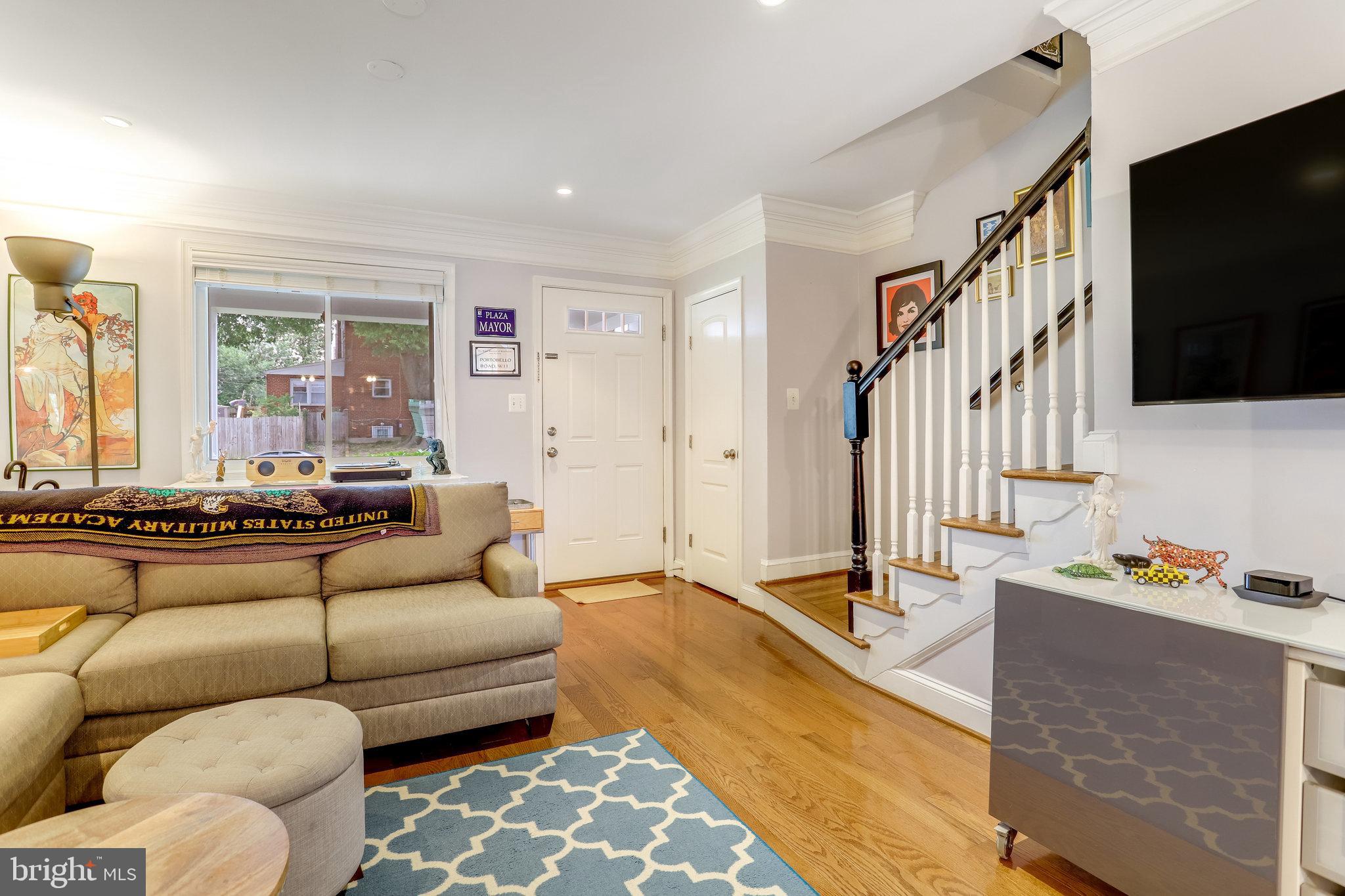 LYNHAVEN - Residential Lease