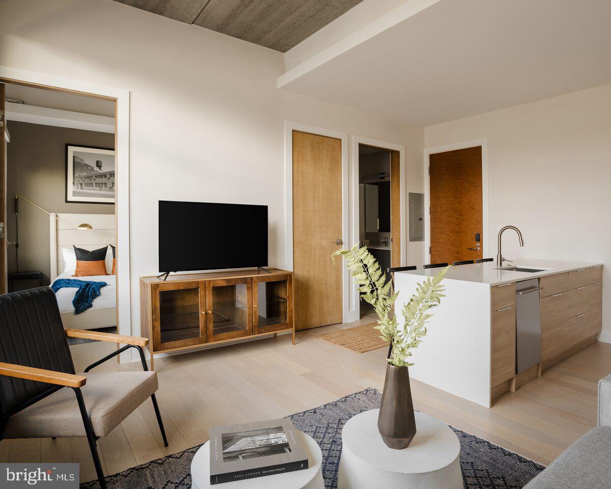 OLD CITY - Residential Lease