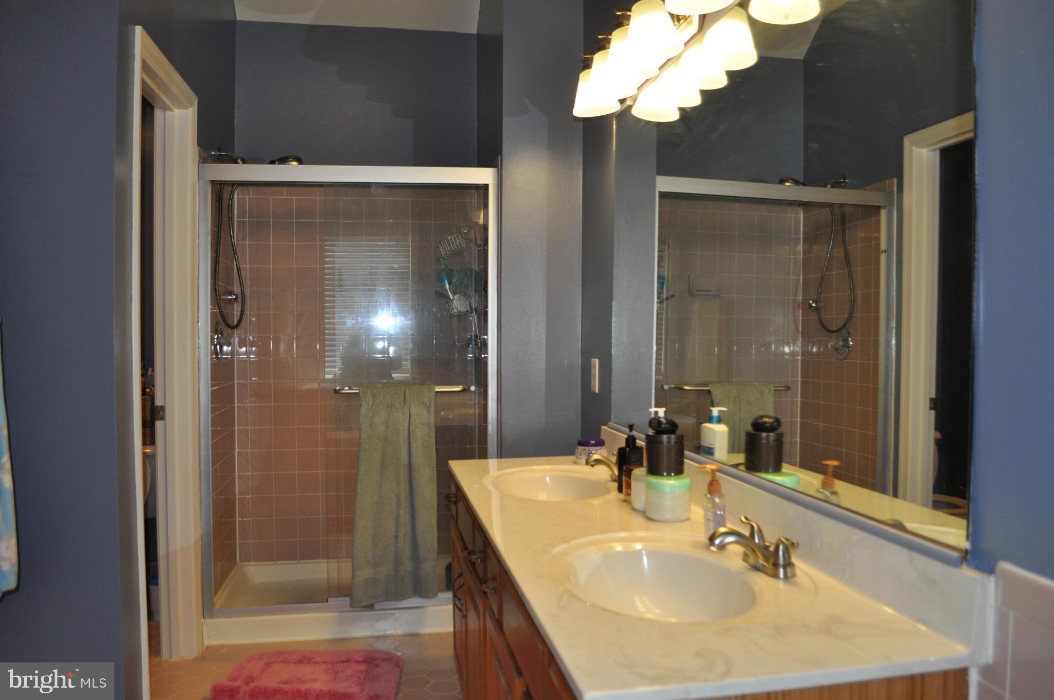 LIFESTYLE AT SULLY STATION - Residential Lease