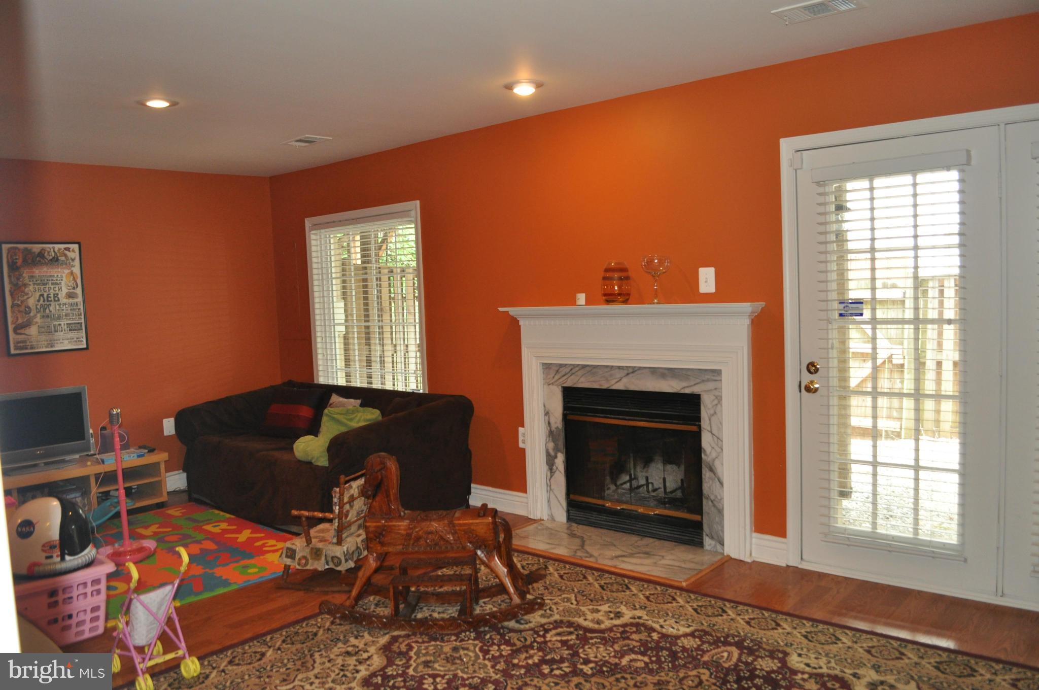 LIFESTYLE AT SULLY STATION - Residential Lease