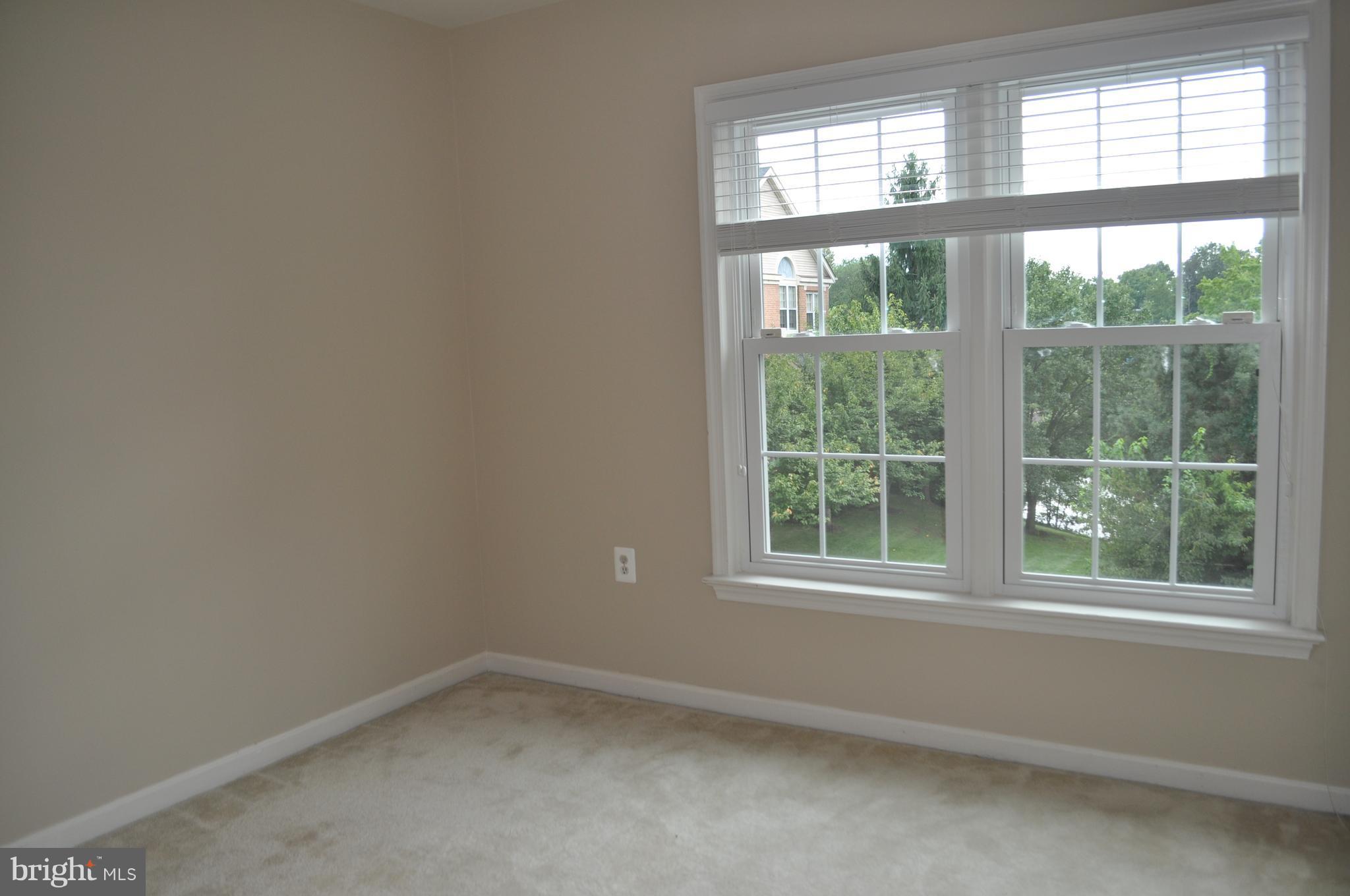 LIFESTYLE AT SULLY STATION - Residential Lease