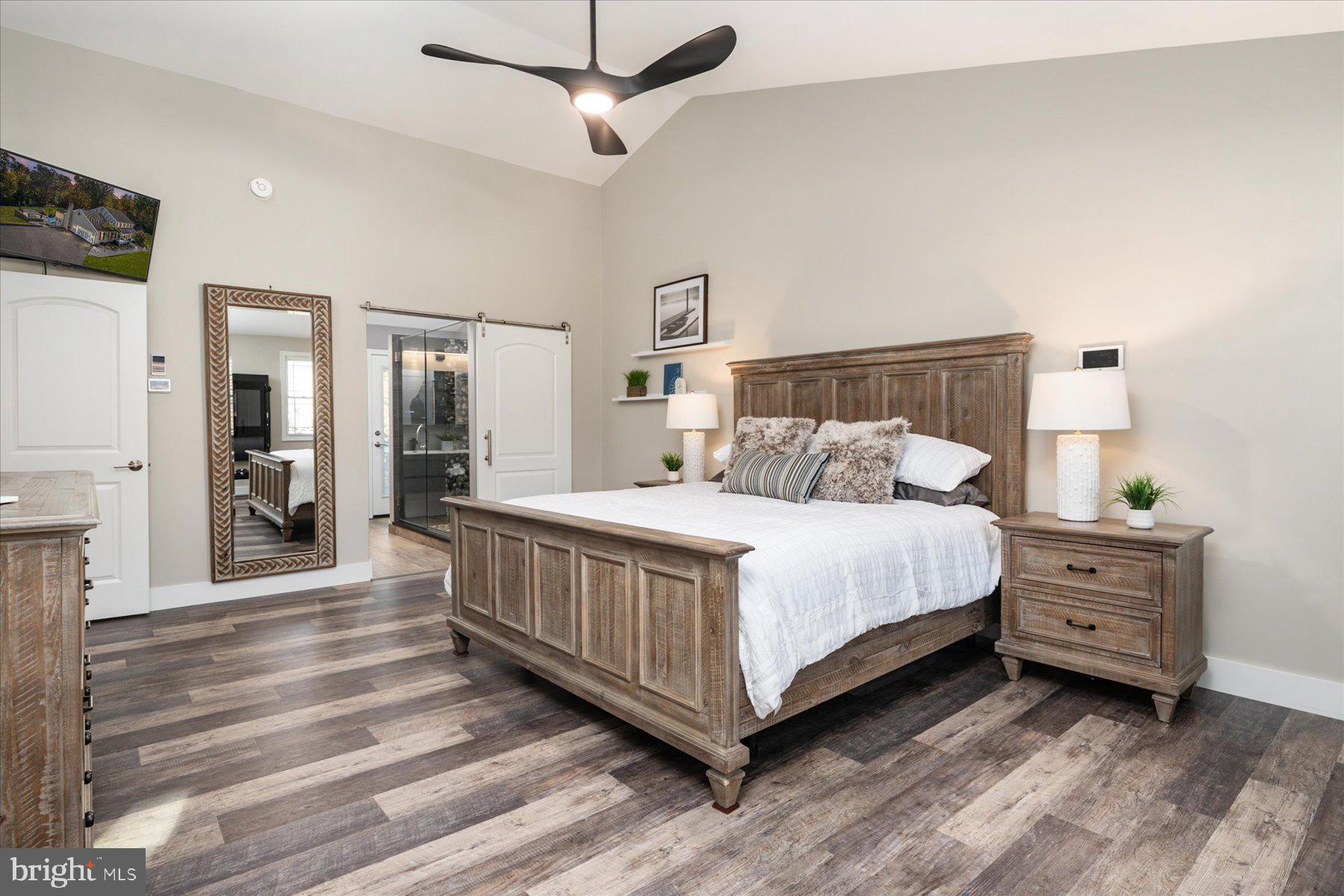 HAMPTON CHASE - Residential