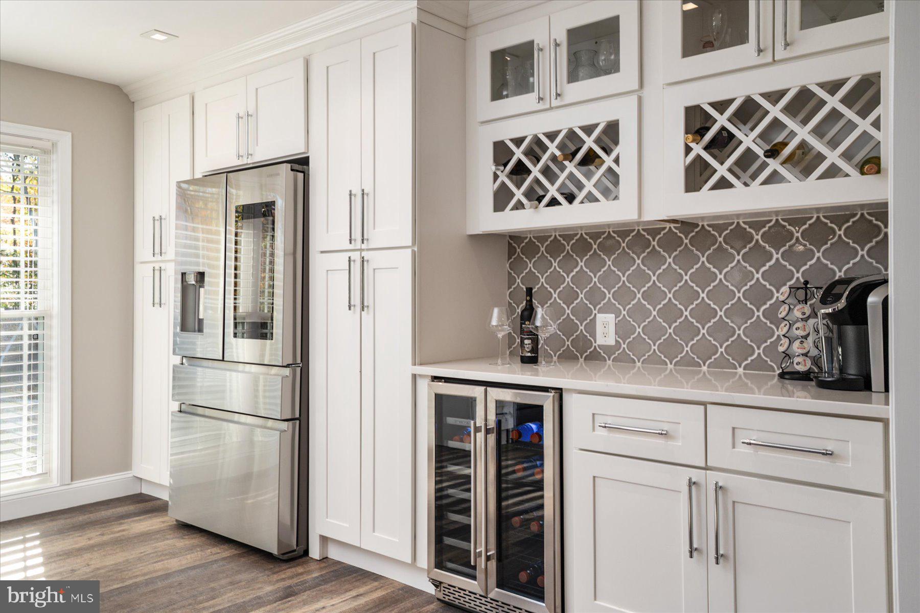 HAMPTON CHASE - Residential