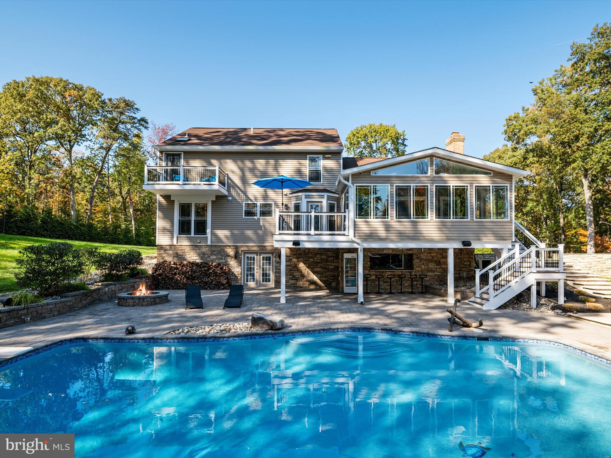 HAMPTON CHASE - Residential