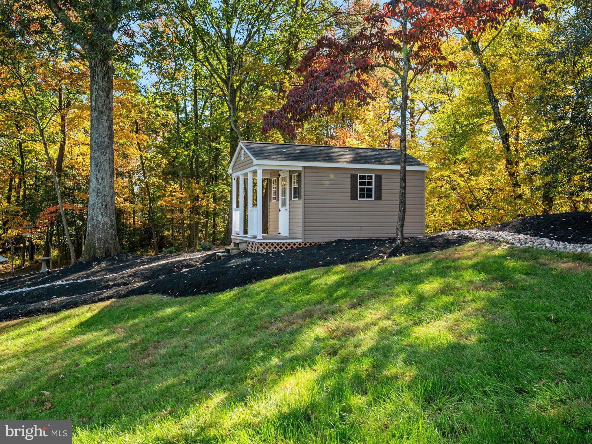 HAMPTON CHASE - Residential