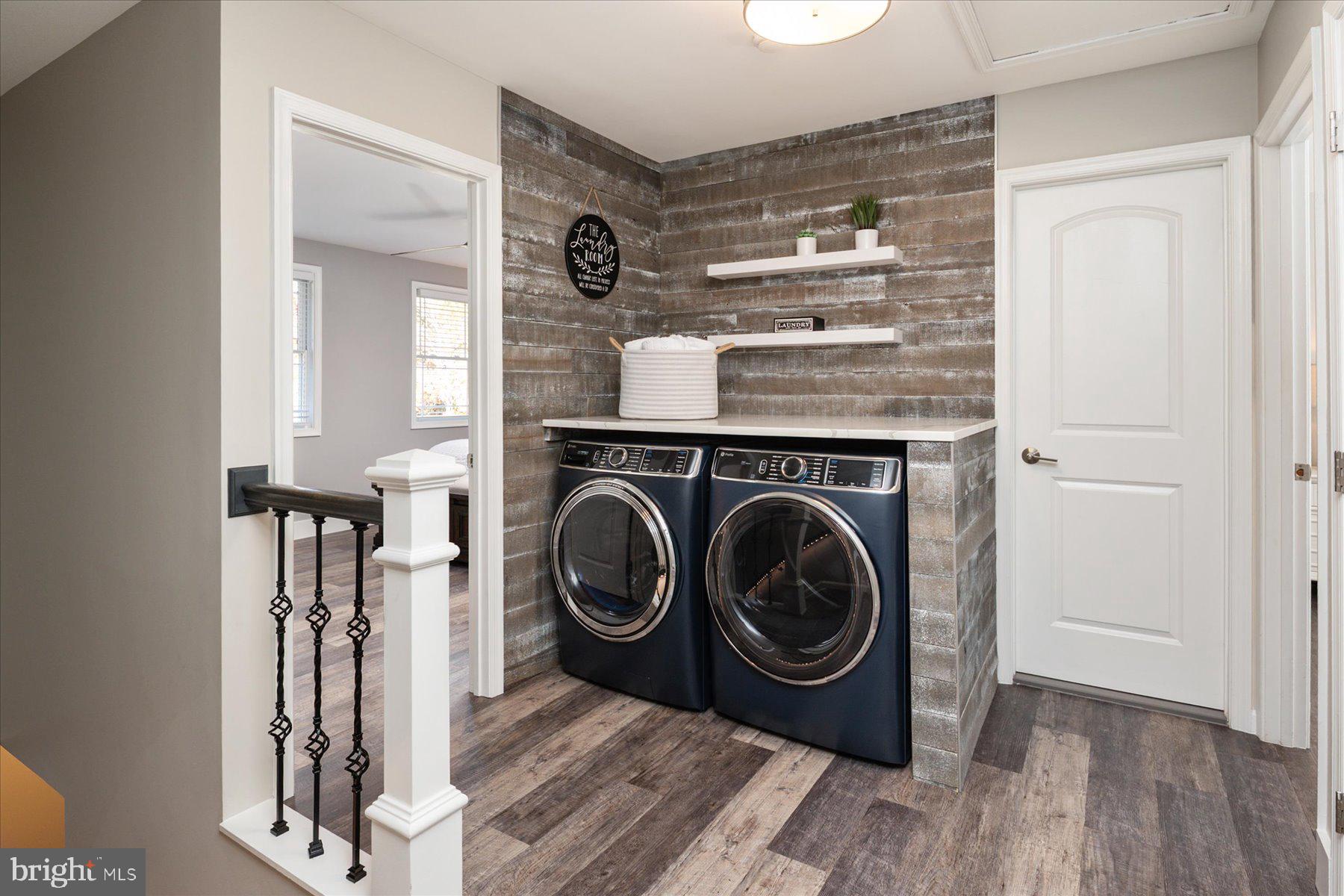 HAMPTON CHASE - Residential