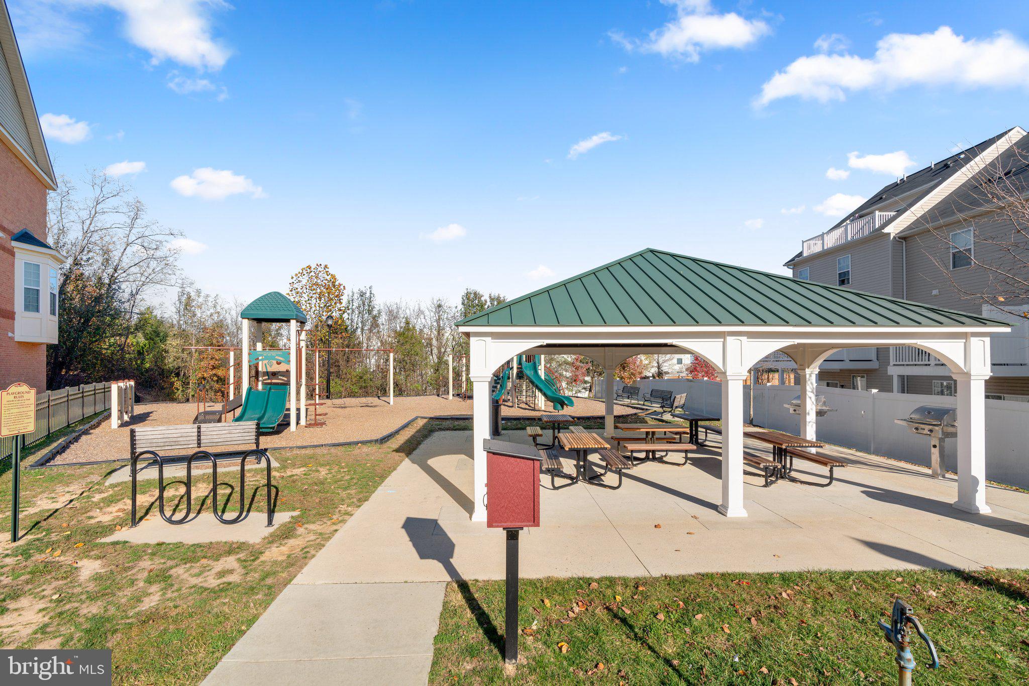 DORSET GARDENS AT BLUE STREAM - Residential Lease