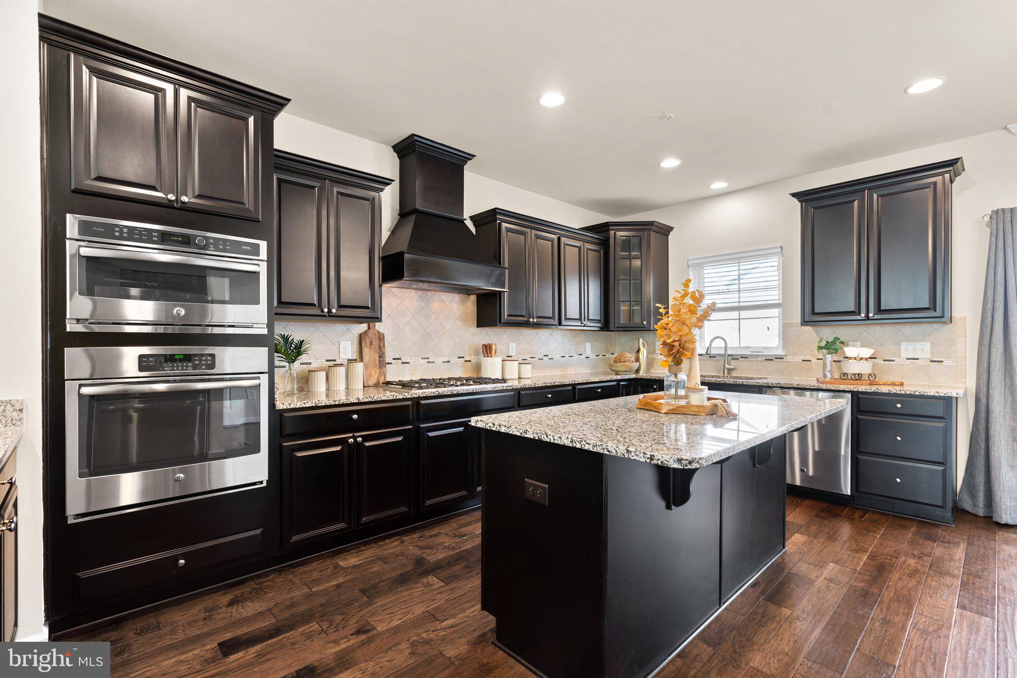 DORSET GARDENS AT BLUE STREAM - Residential Lease