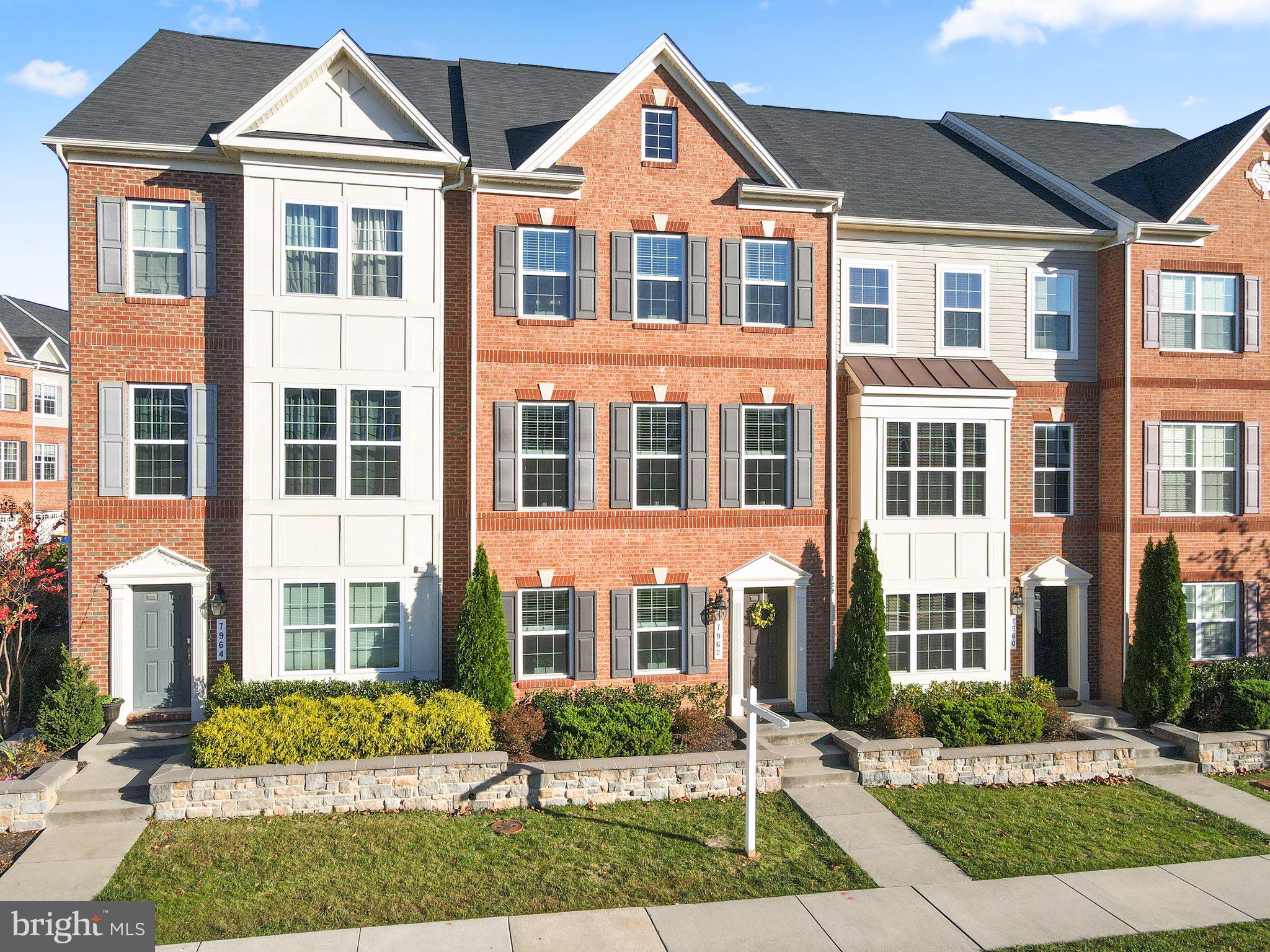 DORSET GARDENS AT BLUE STREAM - Residential Lease