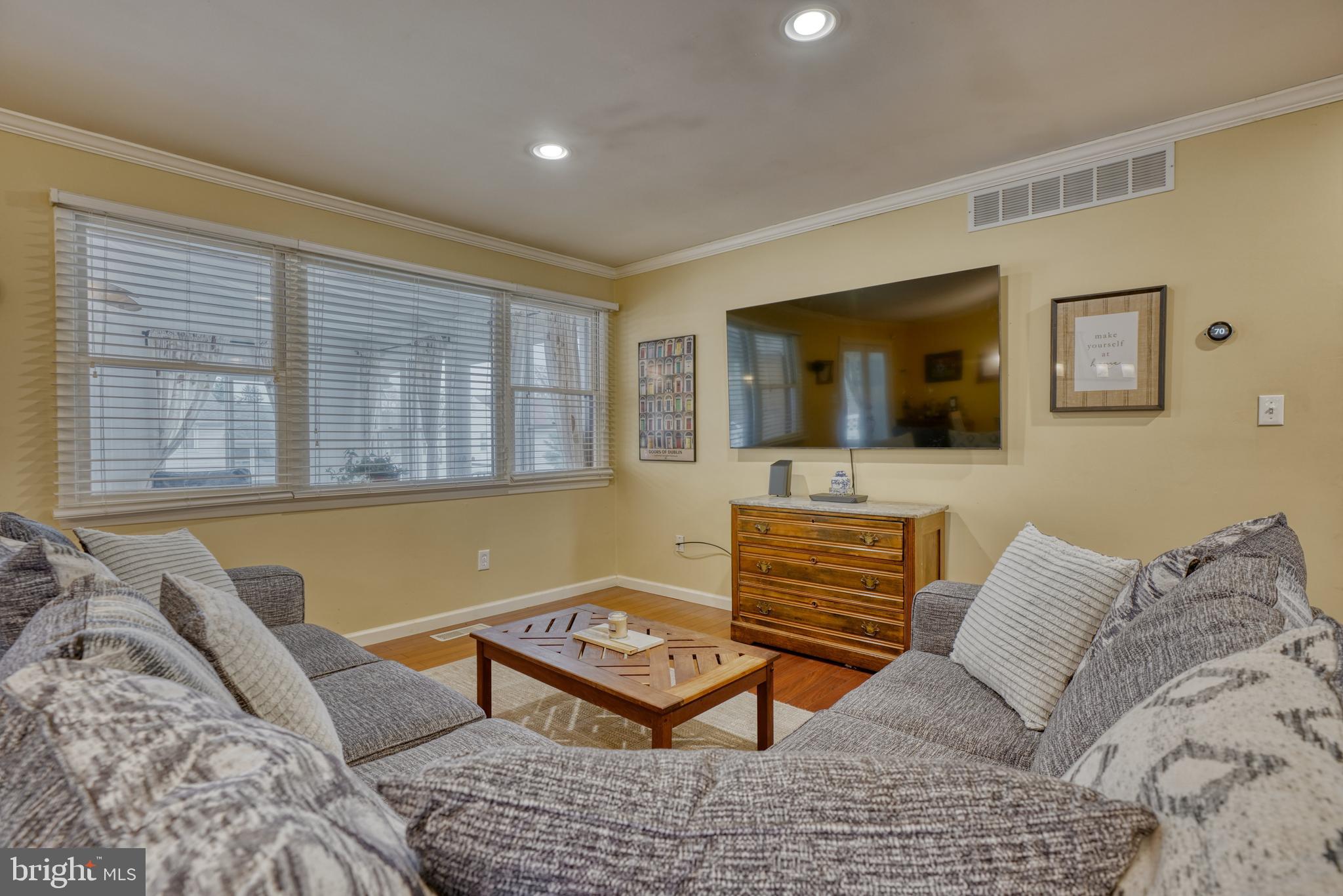 SILVERGATE VILLAGE - Residential