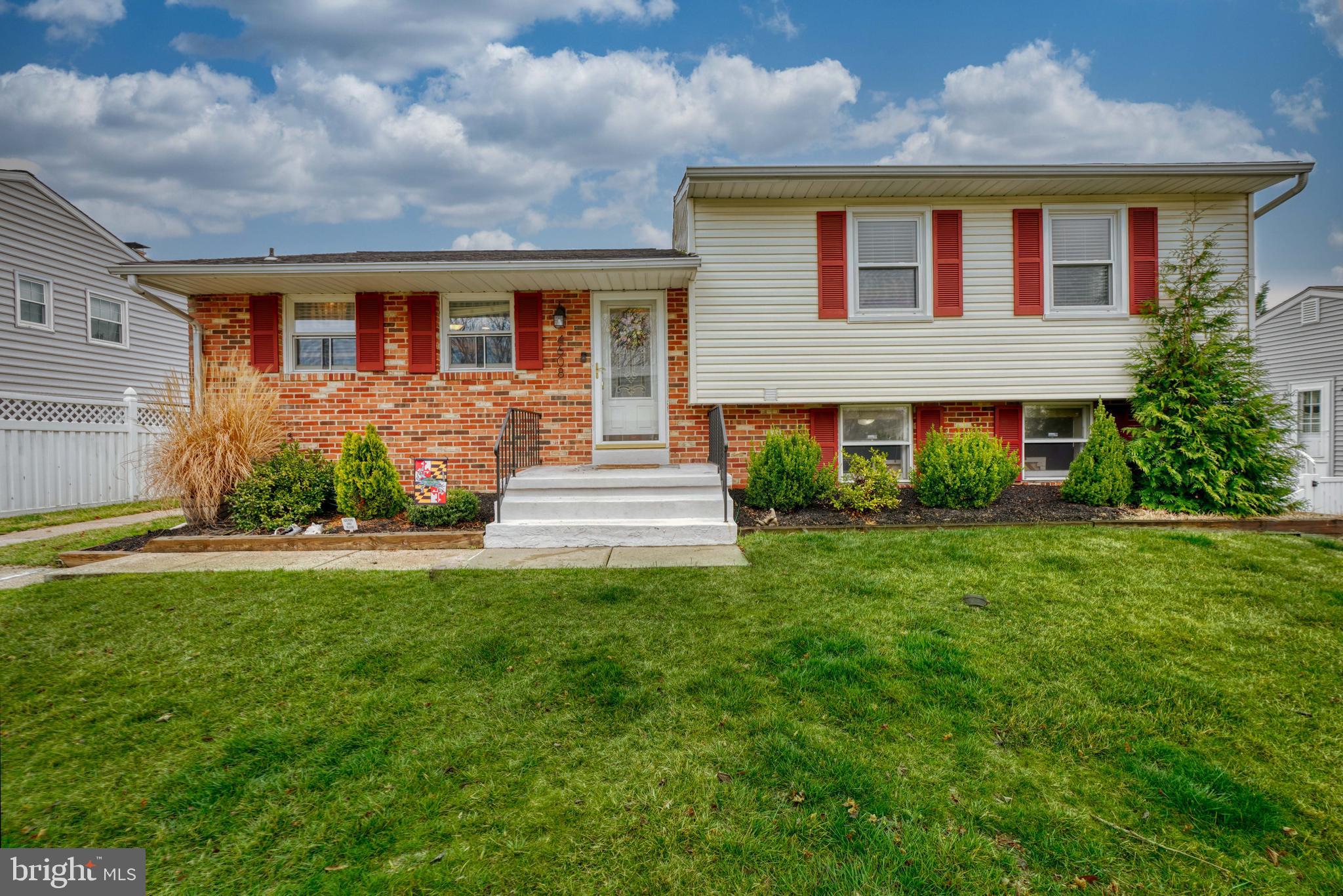 SILVERGATE VILLAGE - Residential