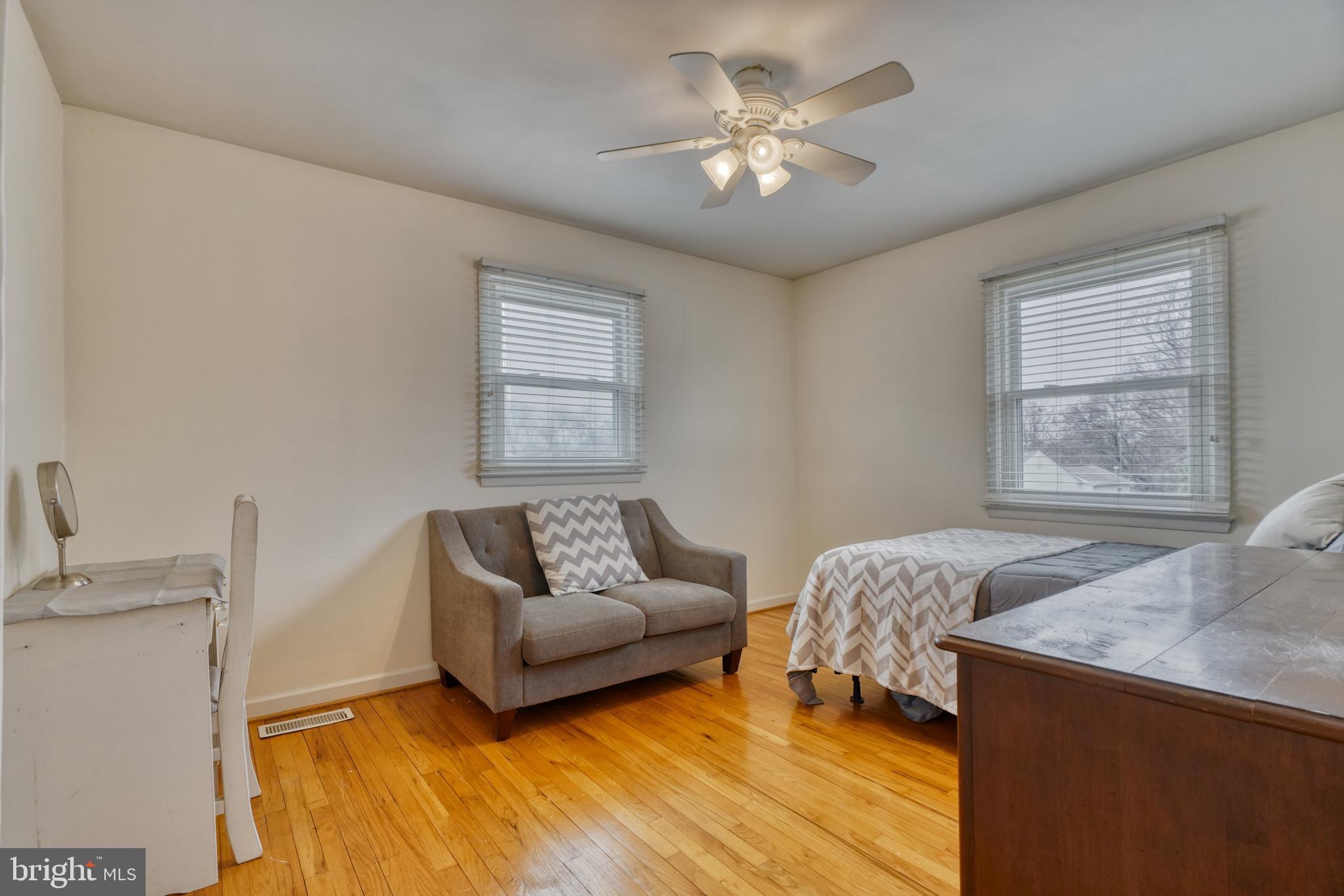 SILVERGATE VILLAGE - Residential