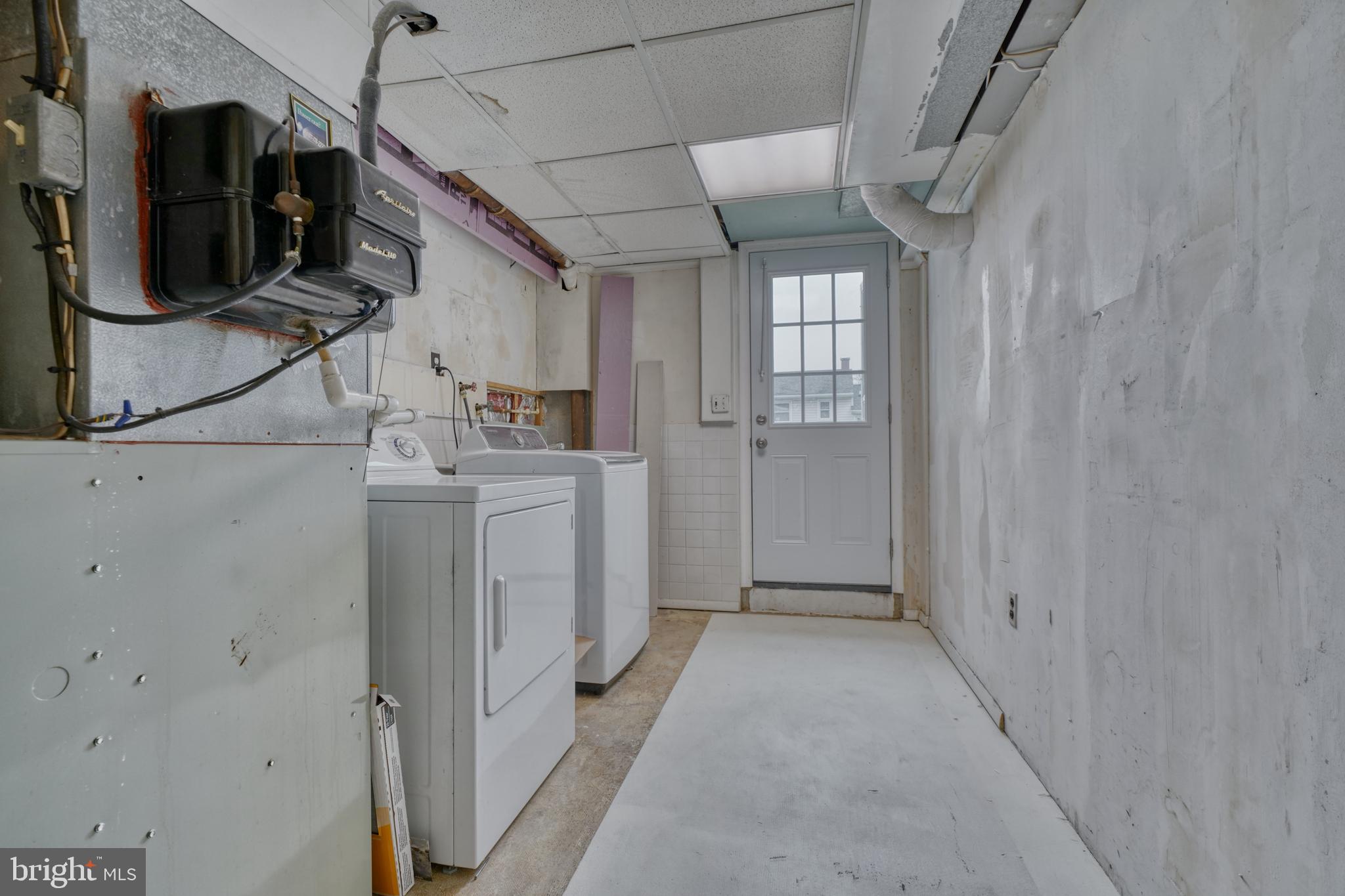 SILVERGATE VILLAGE - Residential