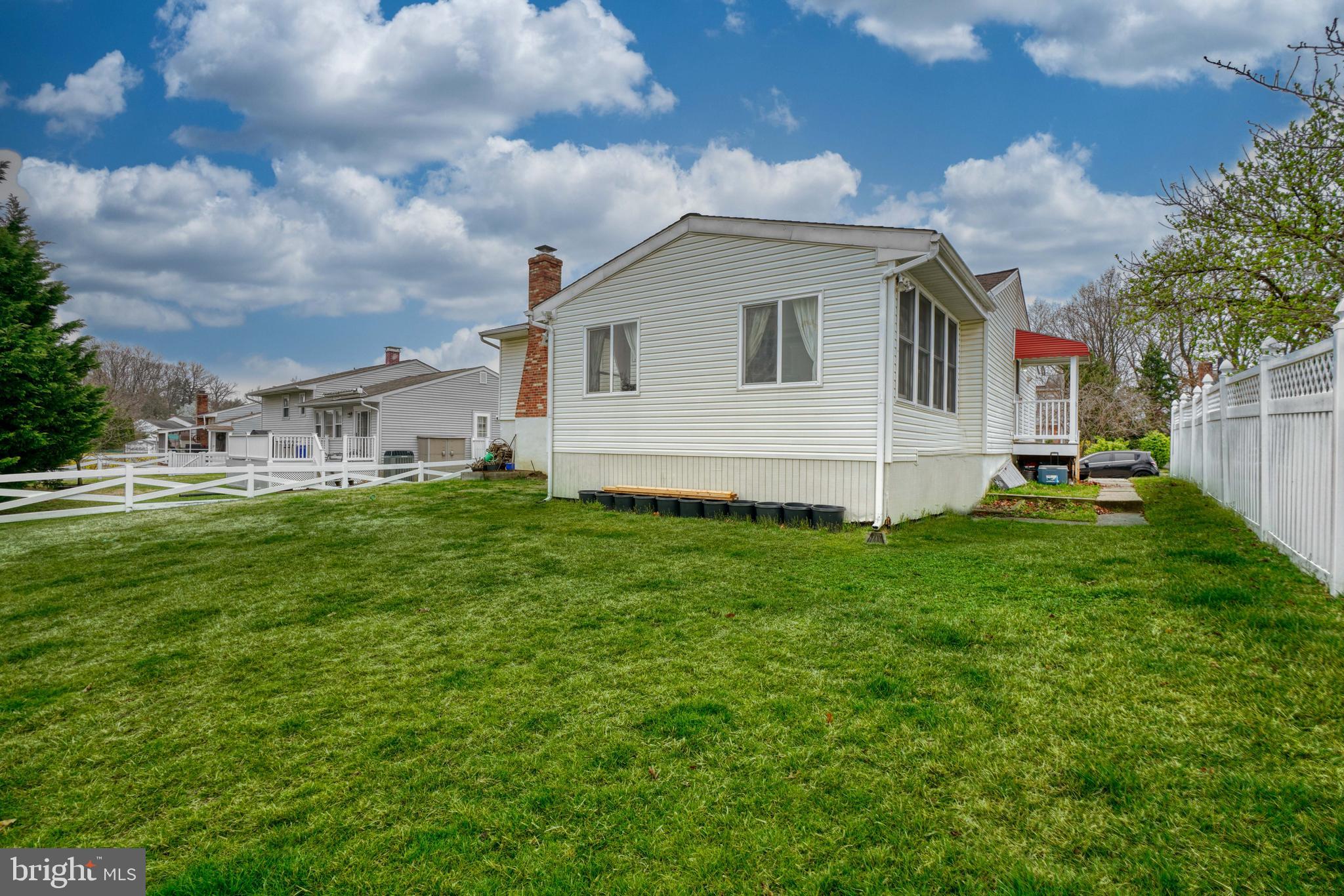 SILVERGATE VILLAGE - Residential