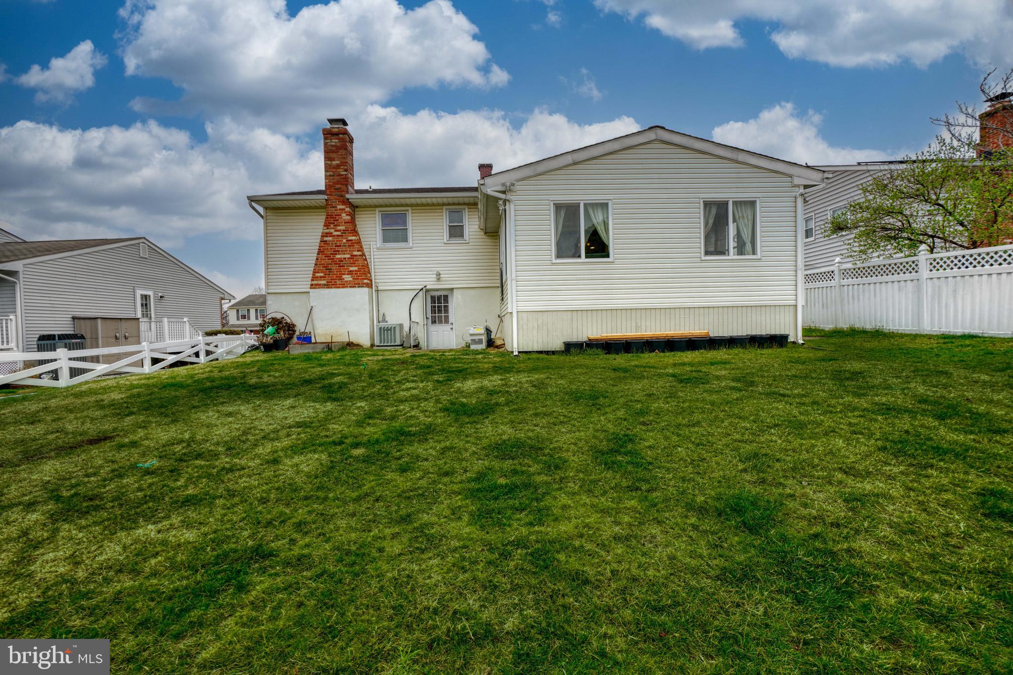 SILVERGATE VILLAGE - Residential