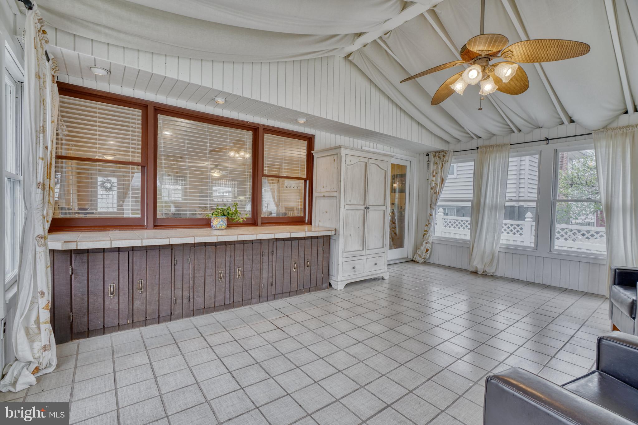 SILVERGATE VILLAGE - Residential