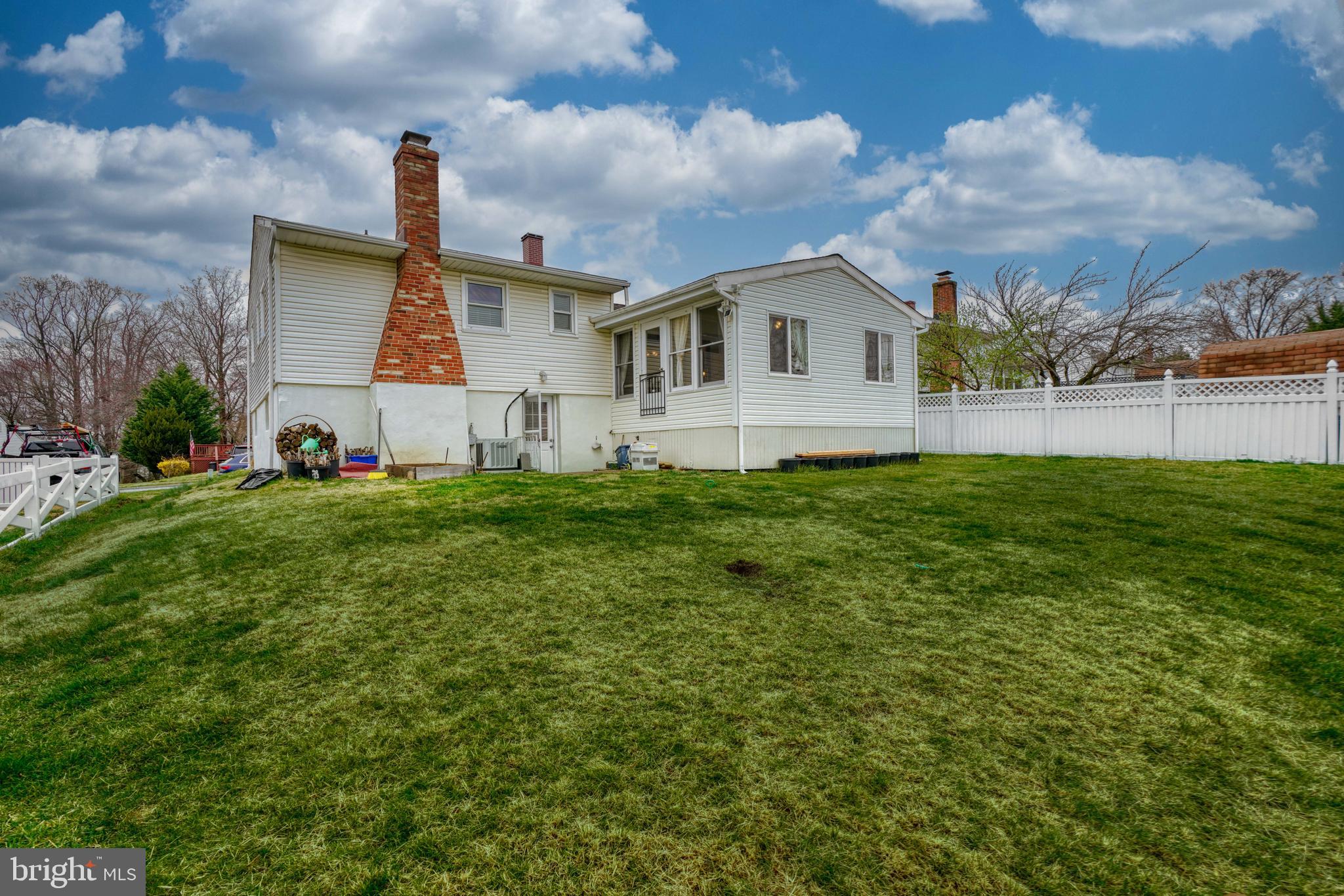 SILVERGATE VILLAGE - Residential