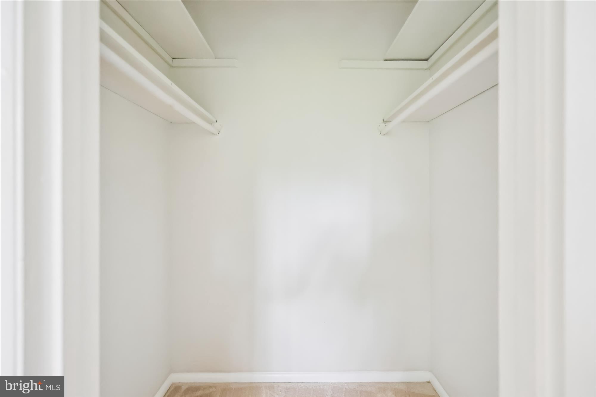 IVYMOUNT COURT - Residential