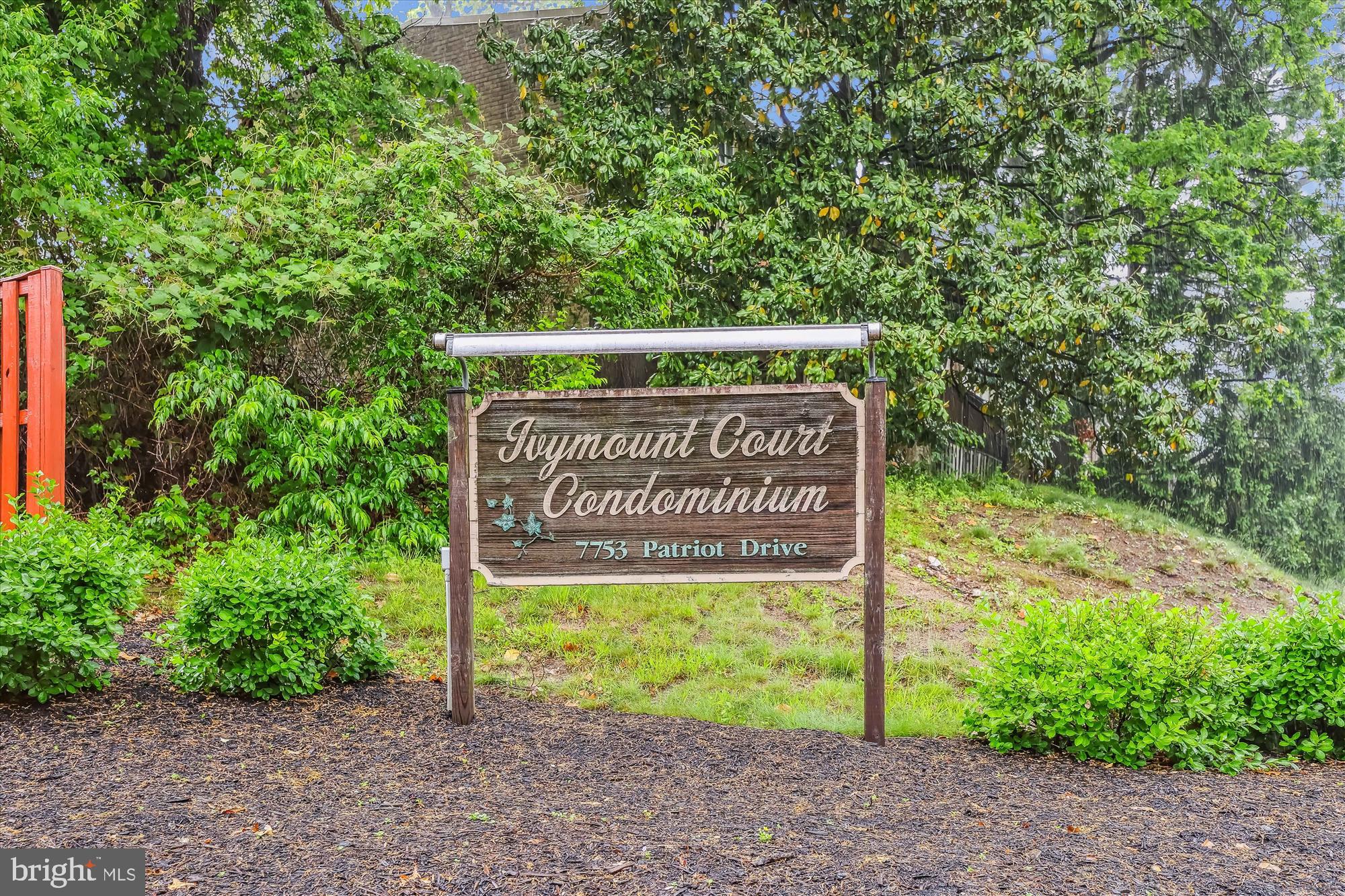 IVYMOUNT COURT - Residential