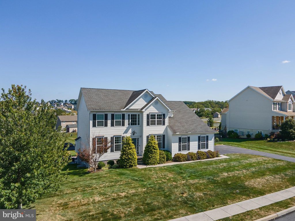 Photo of 12 Boulder Road, HANOVER, PA 17331 (MLS # PAYK2090324)