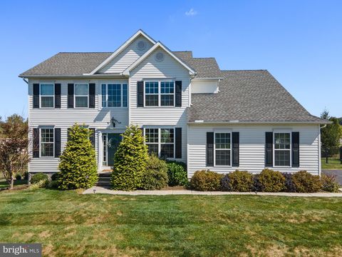 12 BOULDER ROAD HANOVER PA 17331