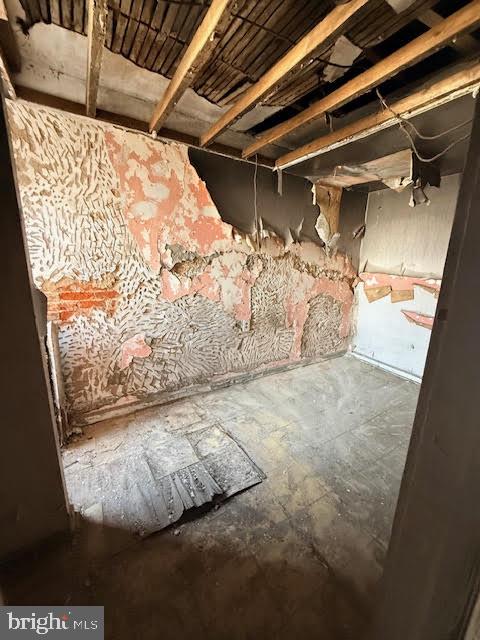 KENSINGTON - Residential