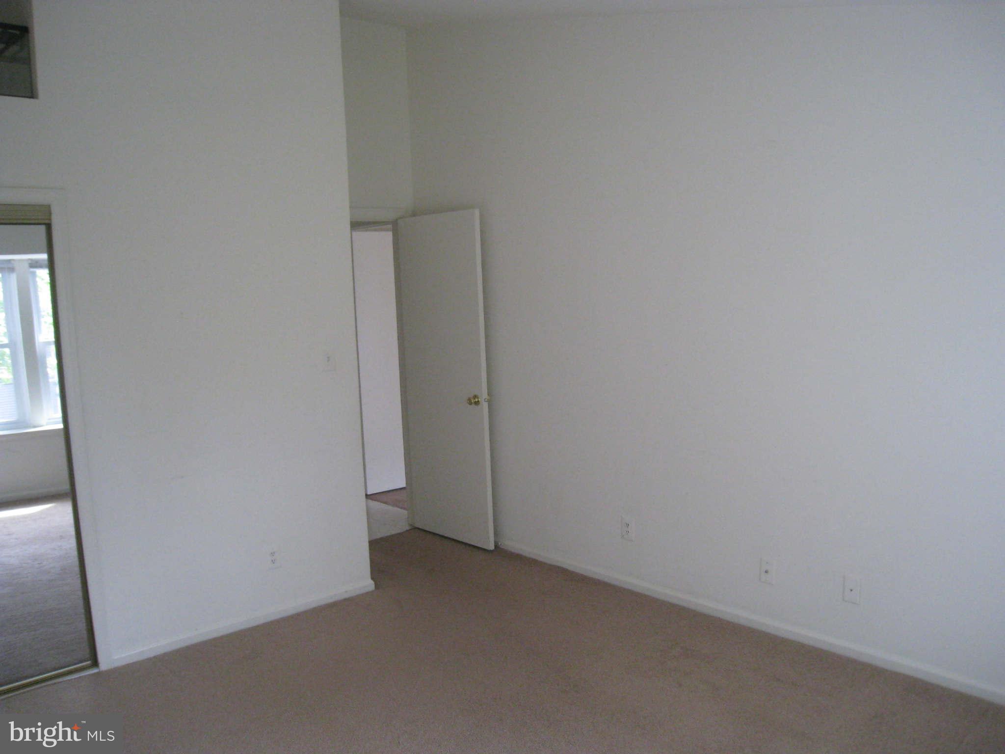 GRAYS POINTE - Residential Lease