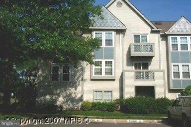 GRAYS POINTE - Residential Lease