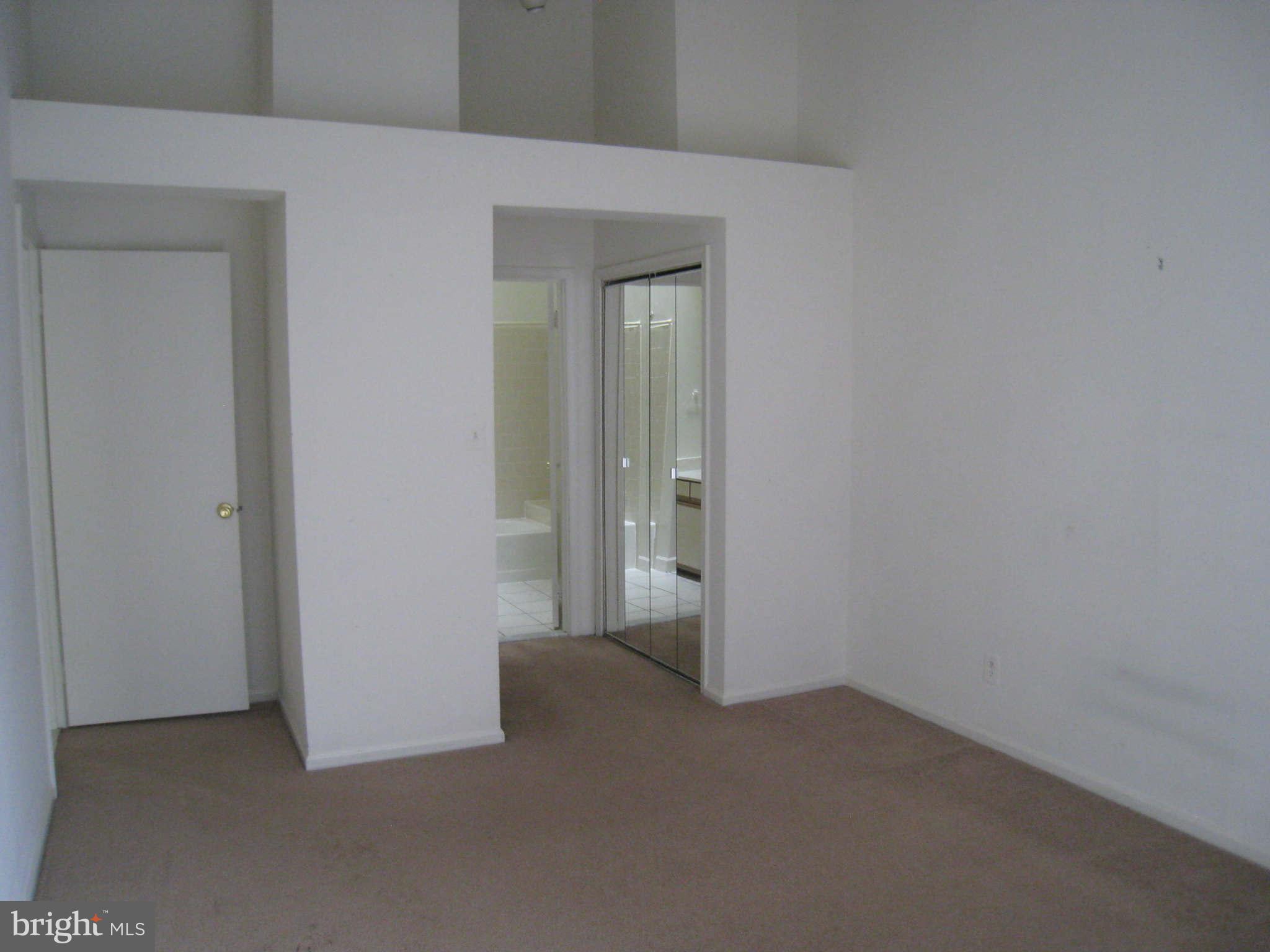 GRAYS POINTE - Residential Lease