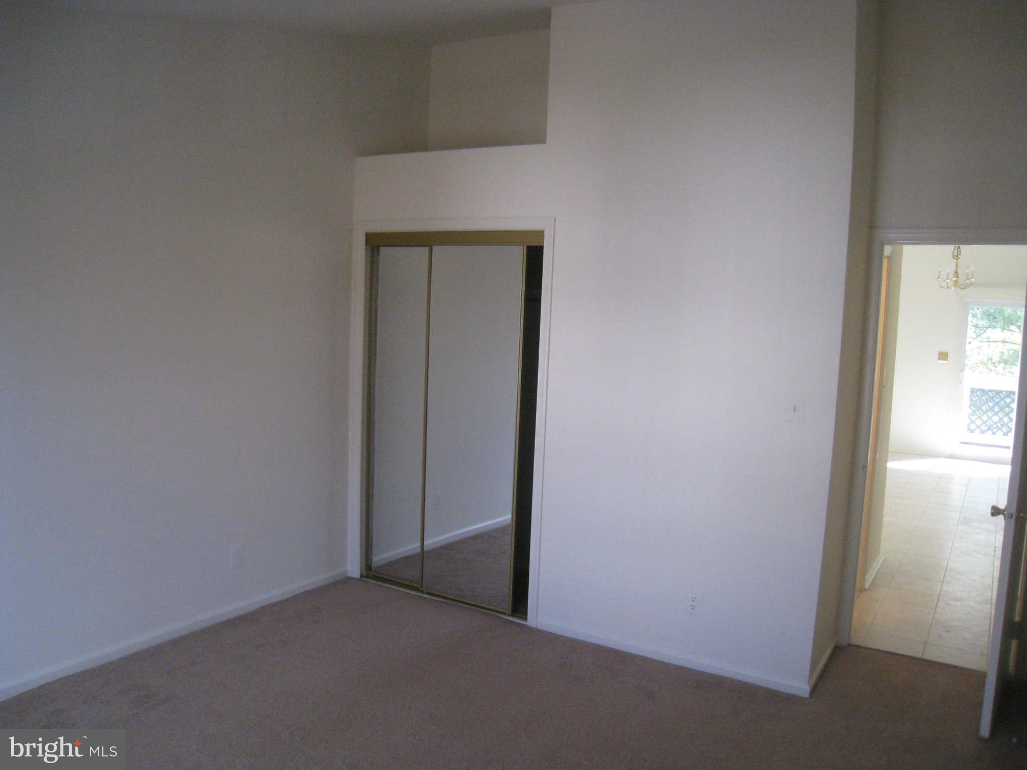 GRAYS POINTE - Residential Lease