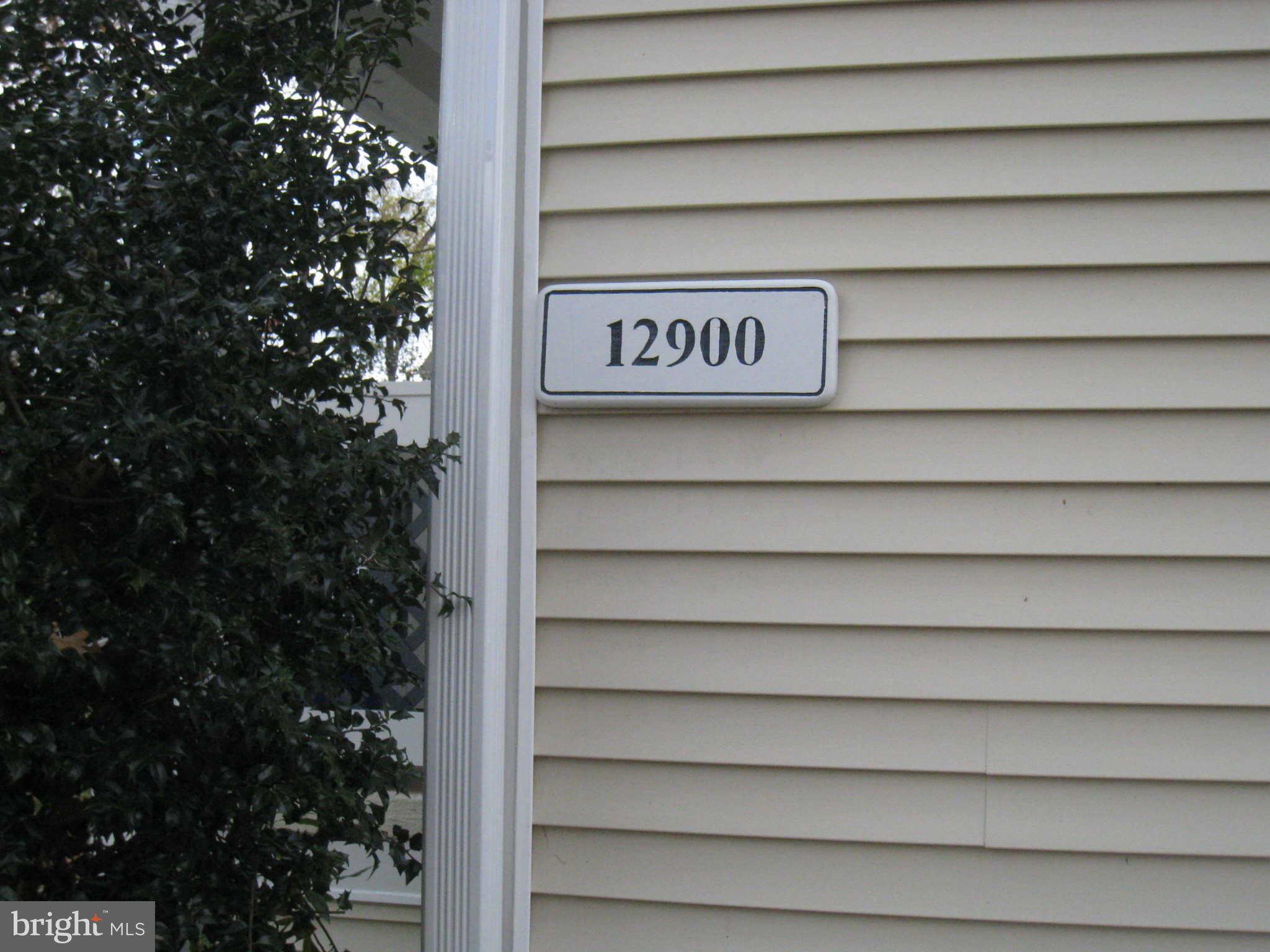 GRAYS POINTE - Residential Lease