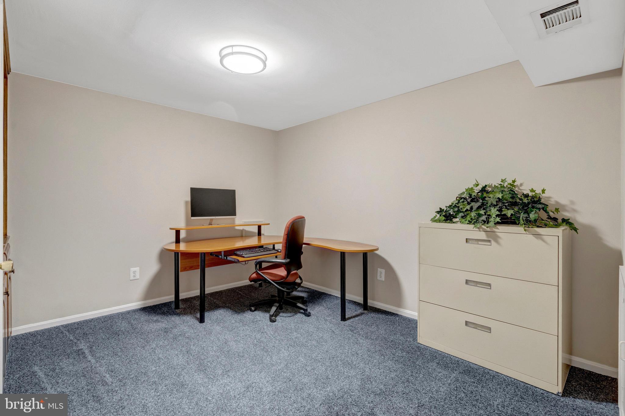 SOMERSET SOUTH - Residential