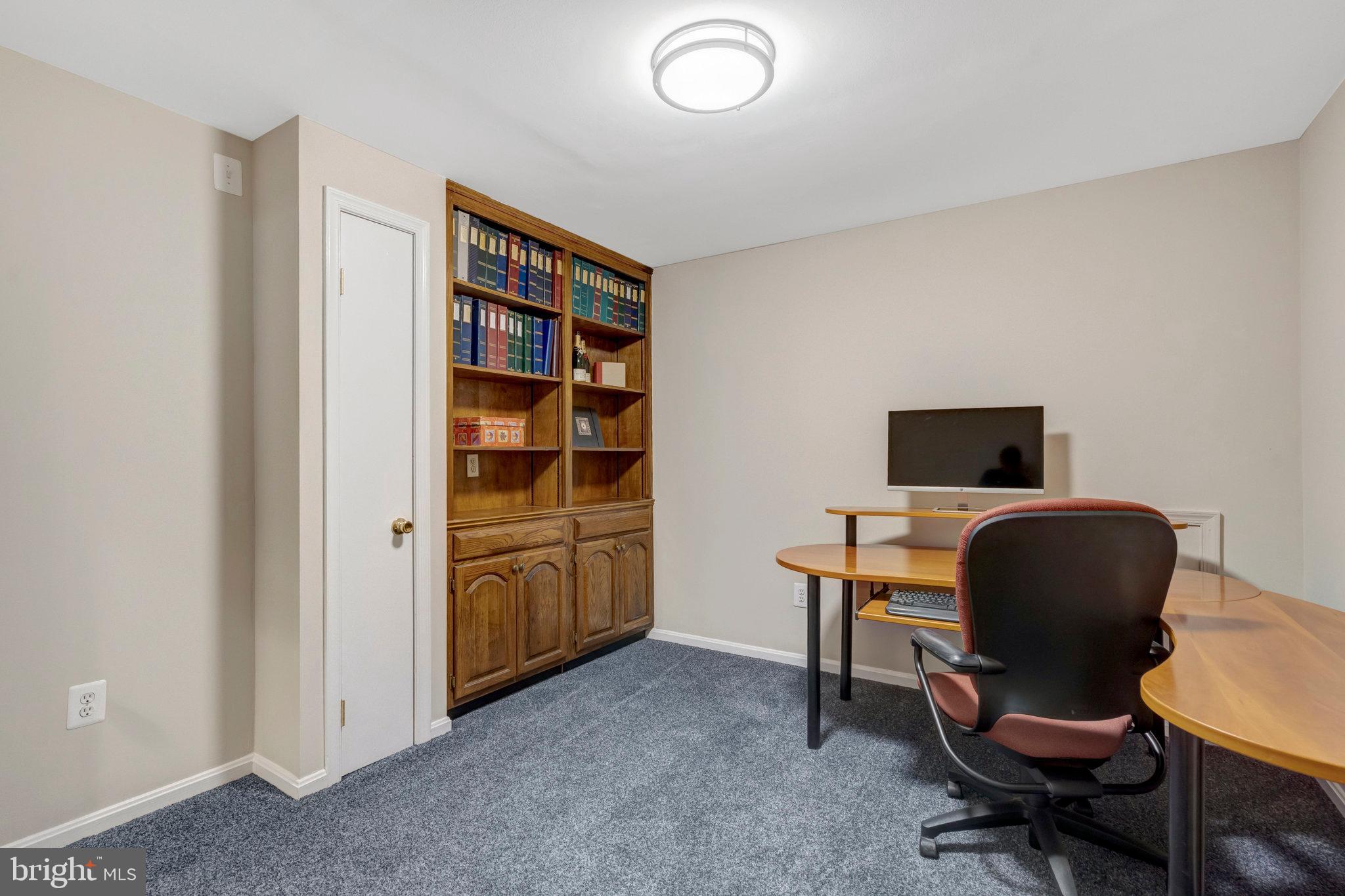 SOMERSET SOUTH - Residential