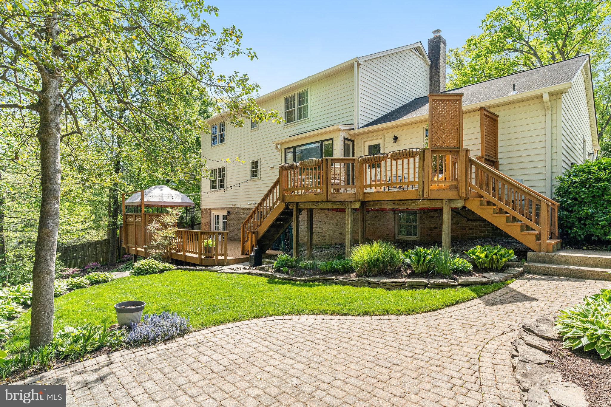 SOMERSET SOUTH - Residential