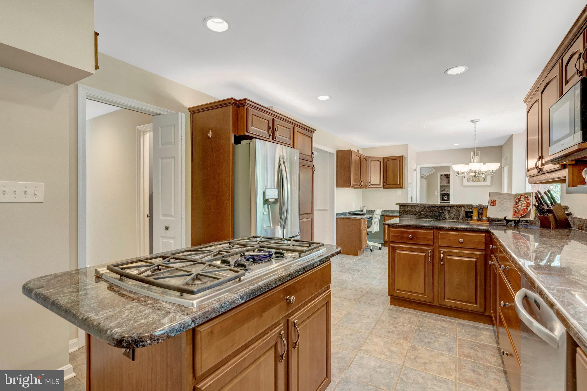 SOMERSET SOUTH - Residential