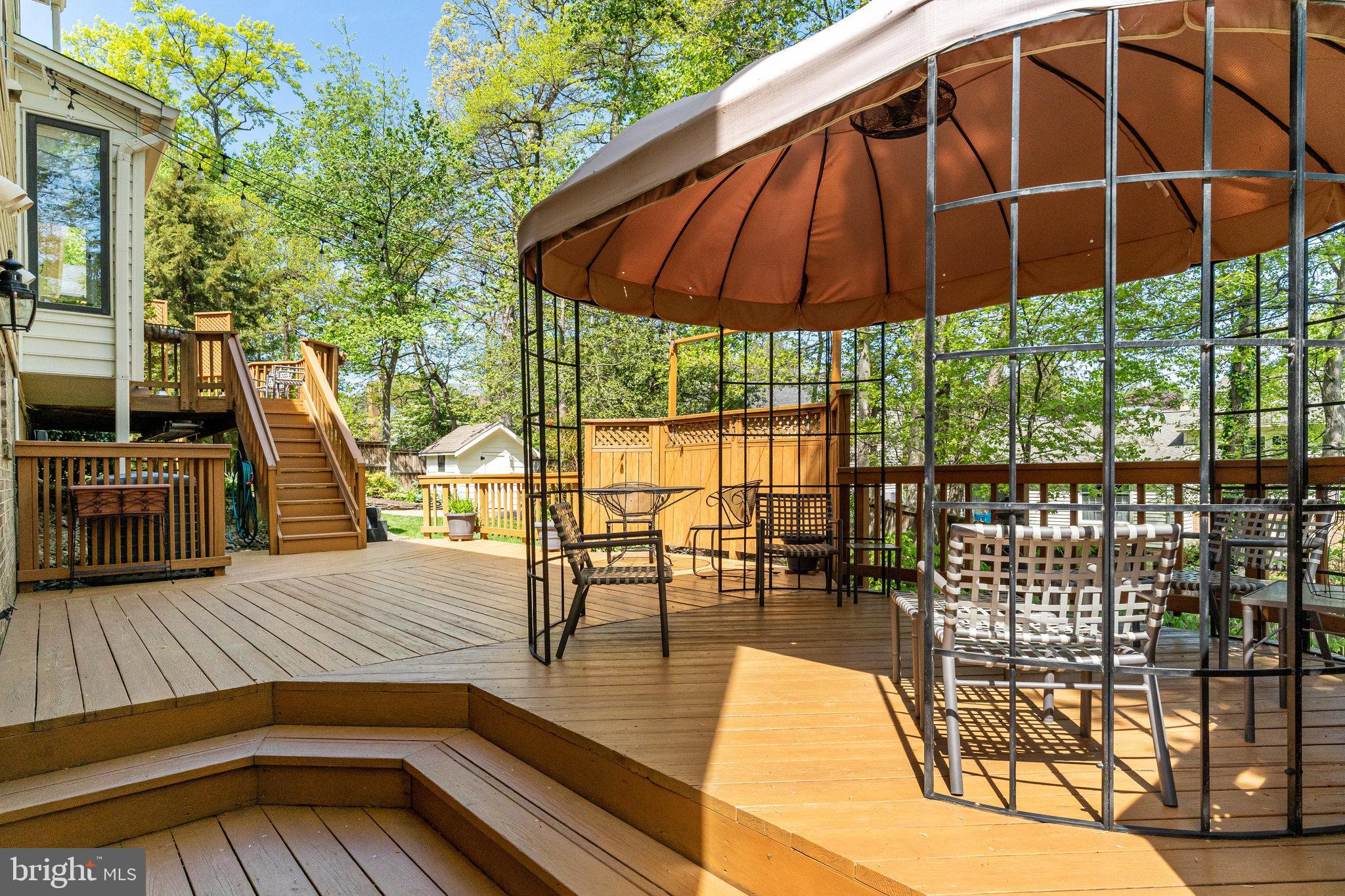 SOMERSET SOUTH - Residential