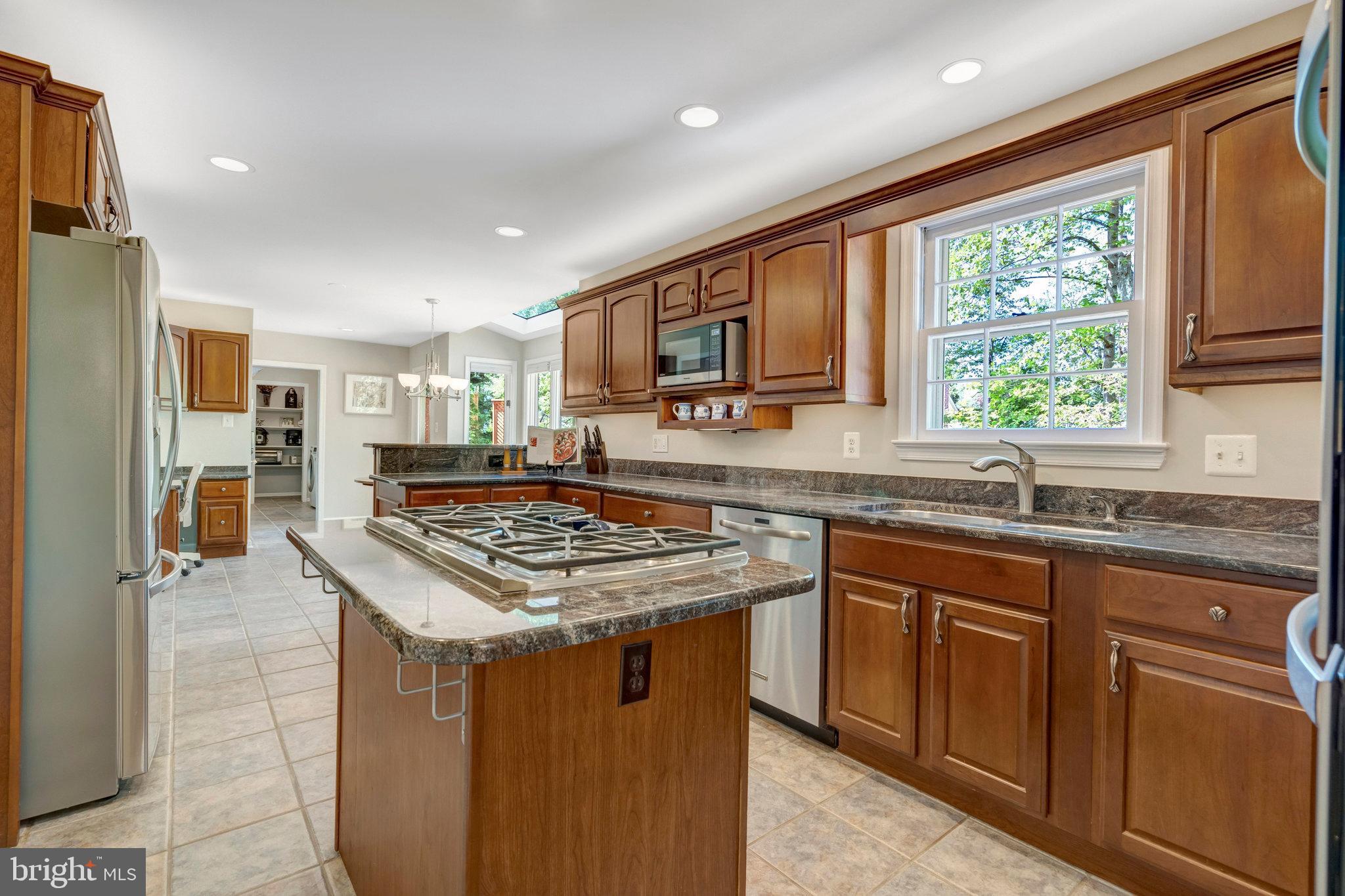 SOMERSET SOUTH - Residential