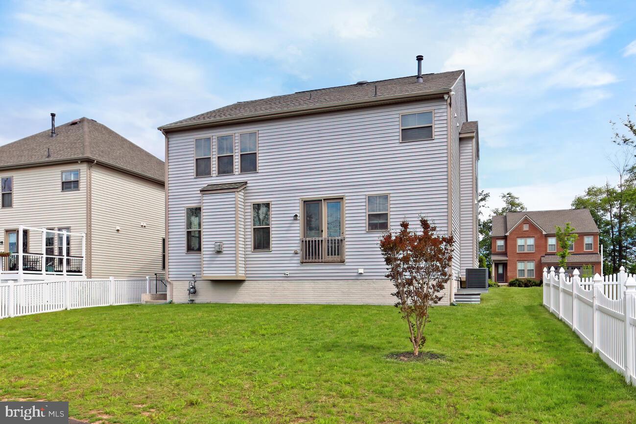 EASTVIEW AT STONE RIDGE - Residential