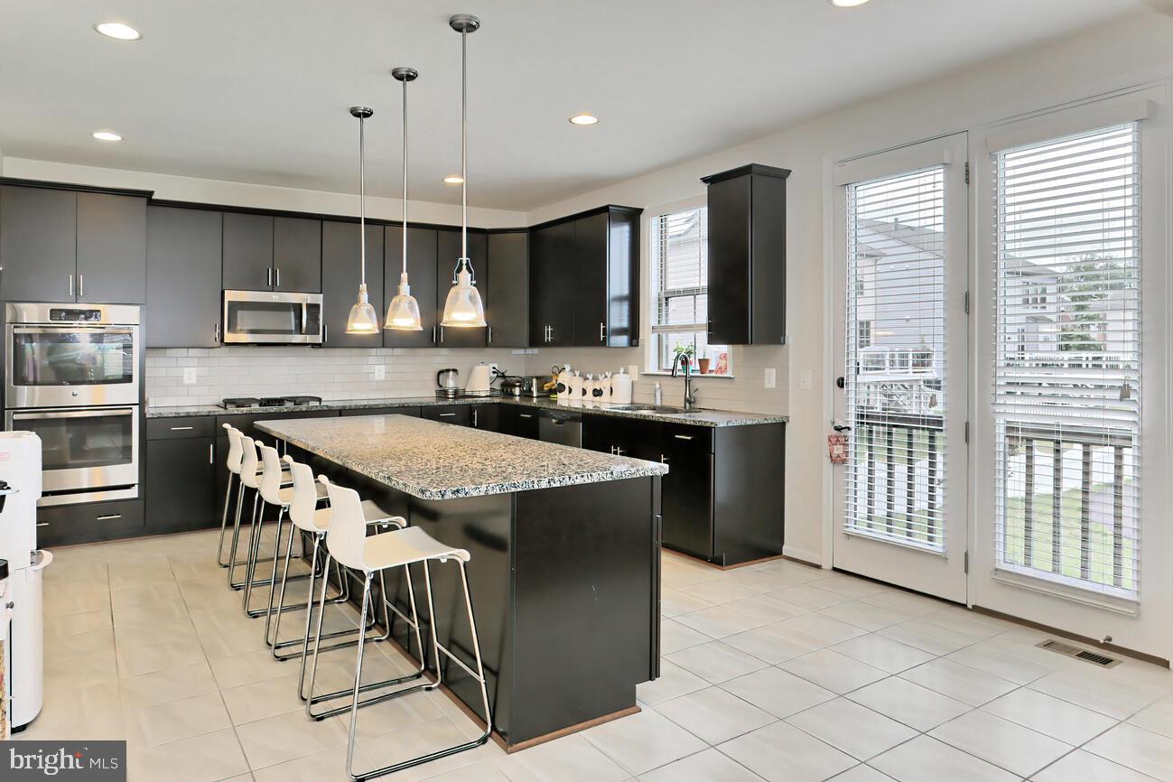 EASTVIEW AT STONE RIDGE - Residential