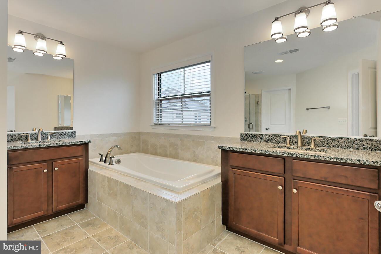 EASTVIEW AT STONE RIDGE - Residential