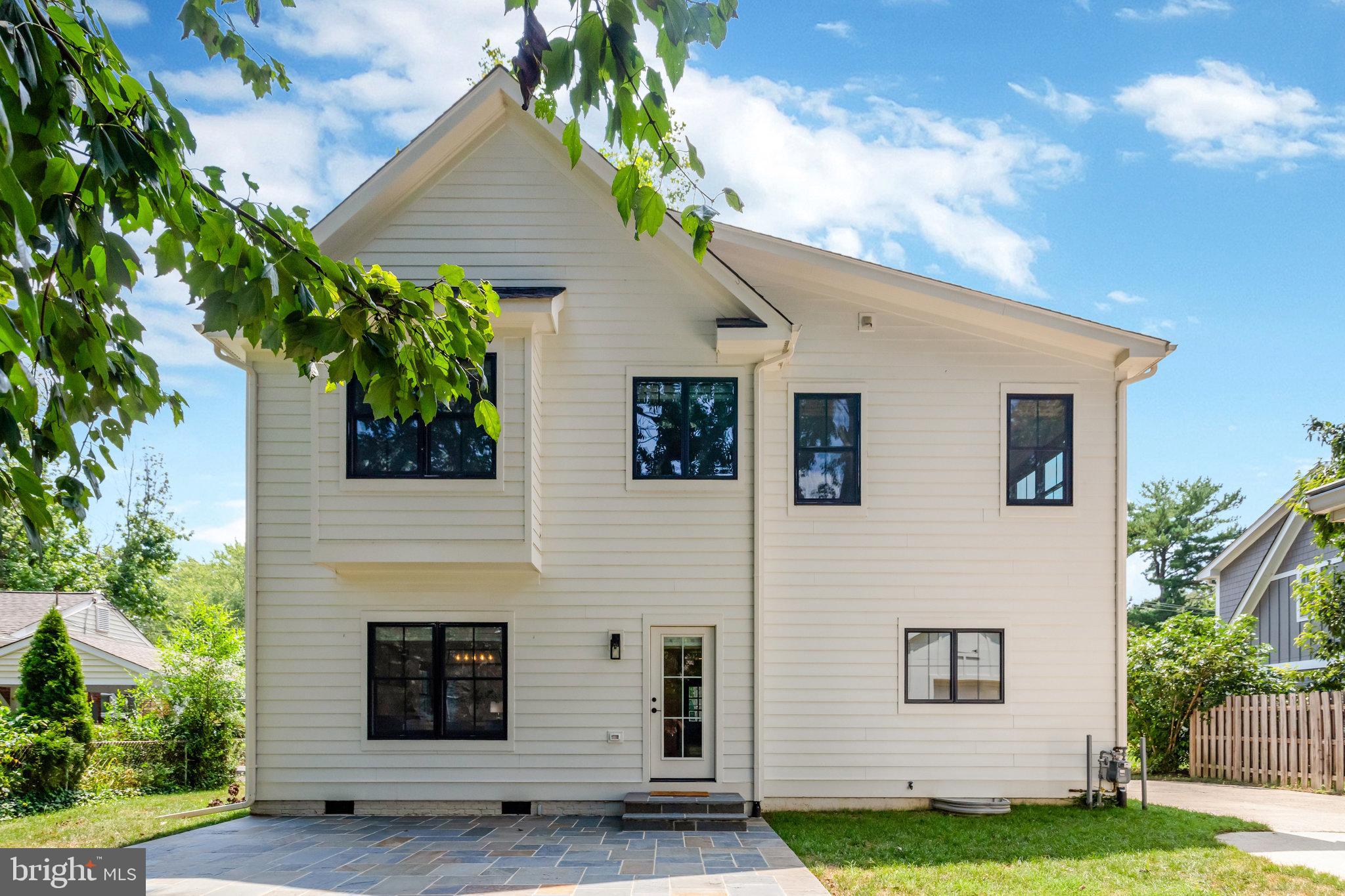 HOLLIN HALL VILLAGE - Residential