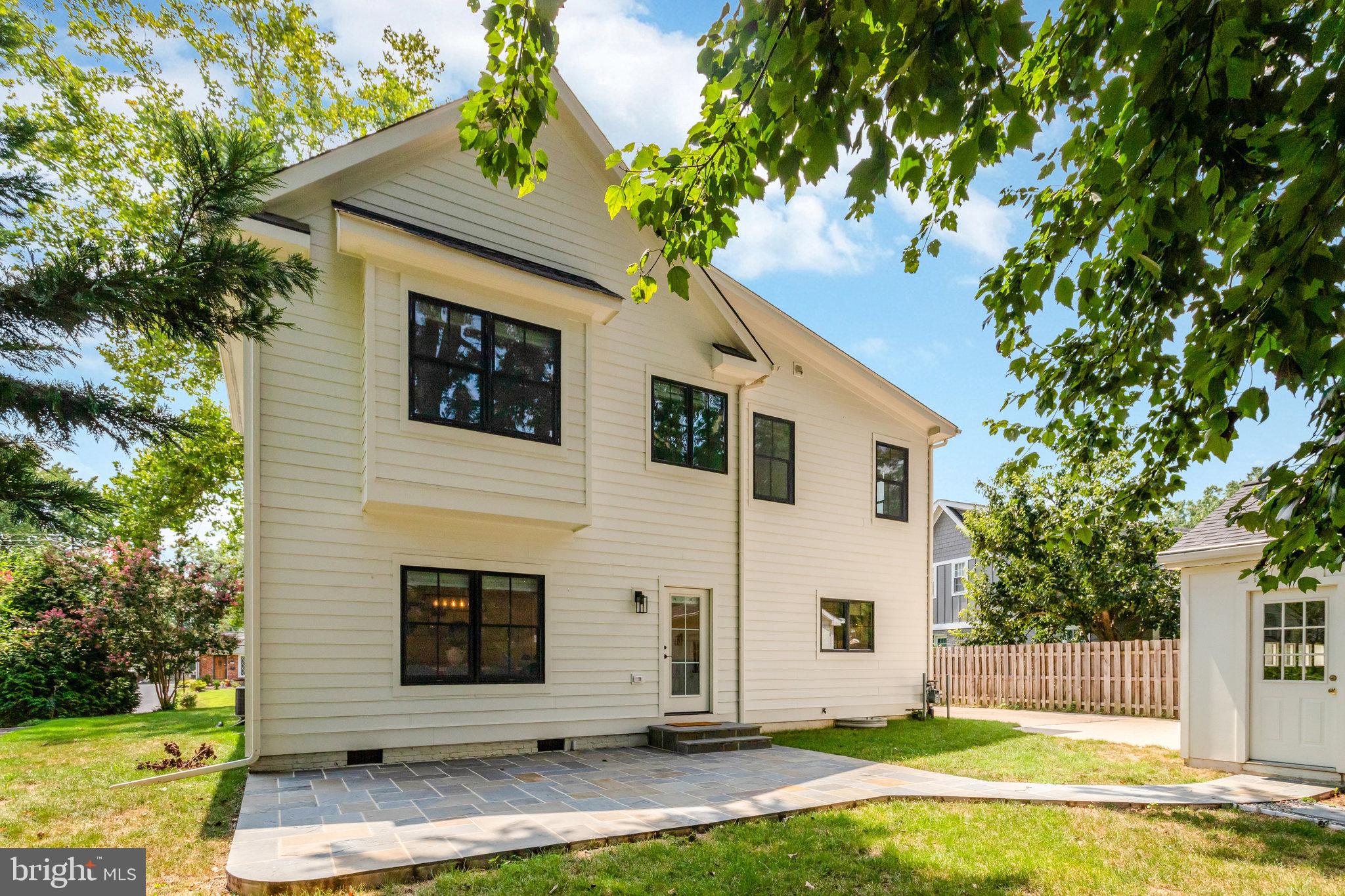 HOLLIN HALL VILLAGE - Residential