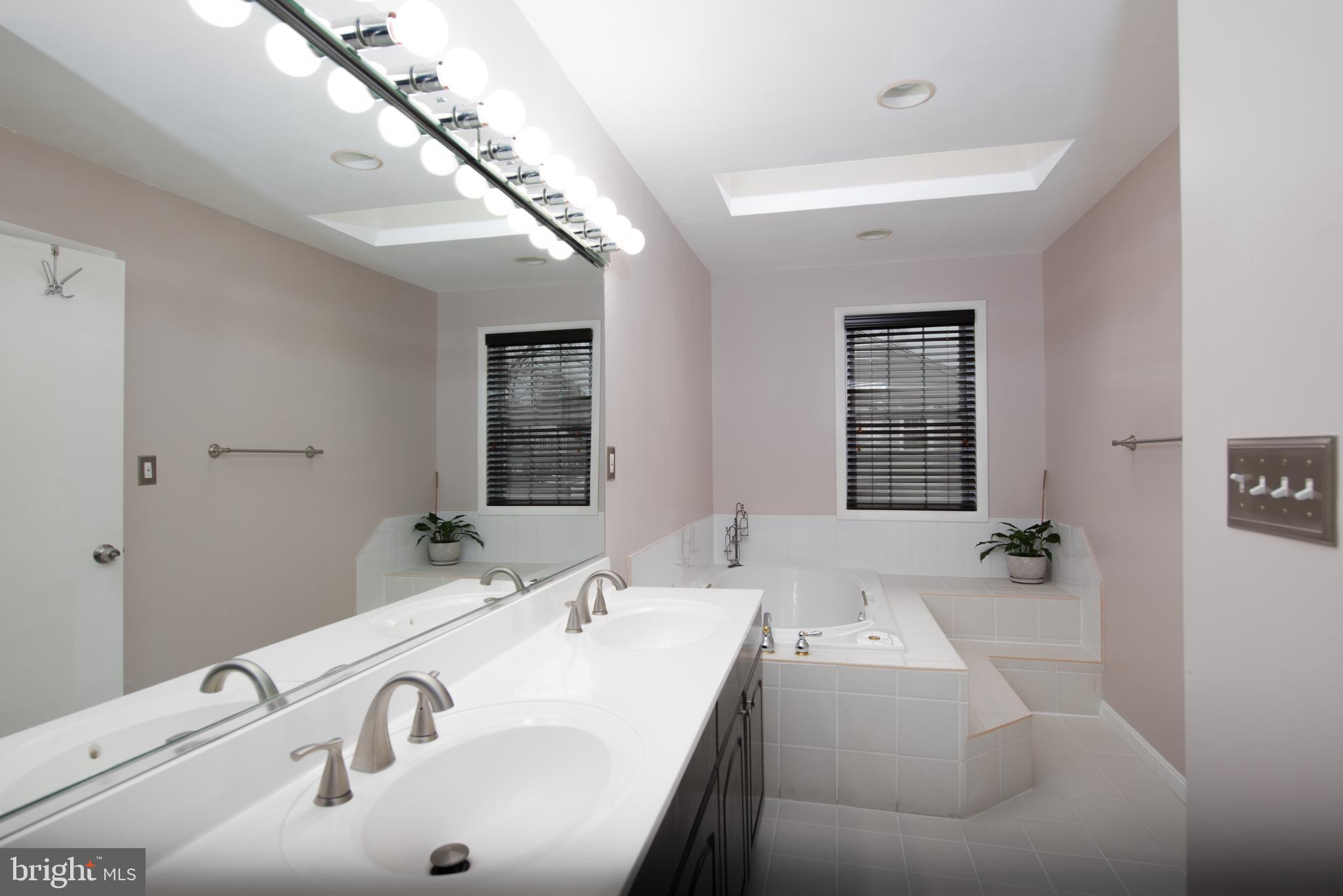 GUM SPRINGS FARM - Residential