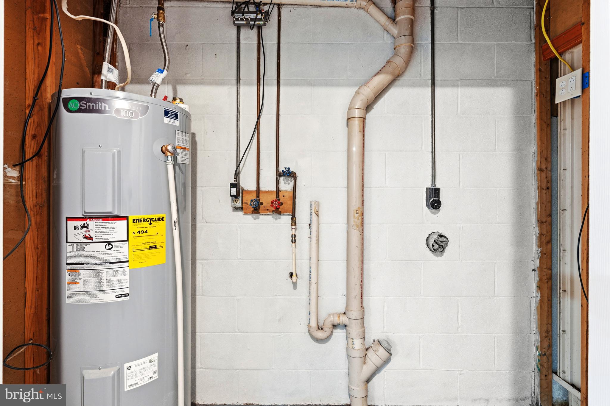 POTOMAC HEIGHTS - Residential