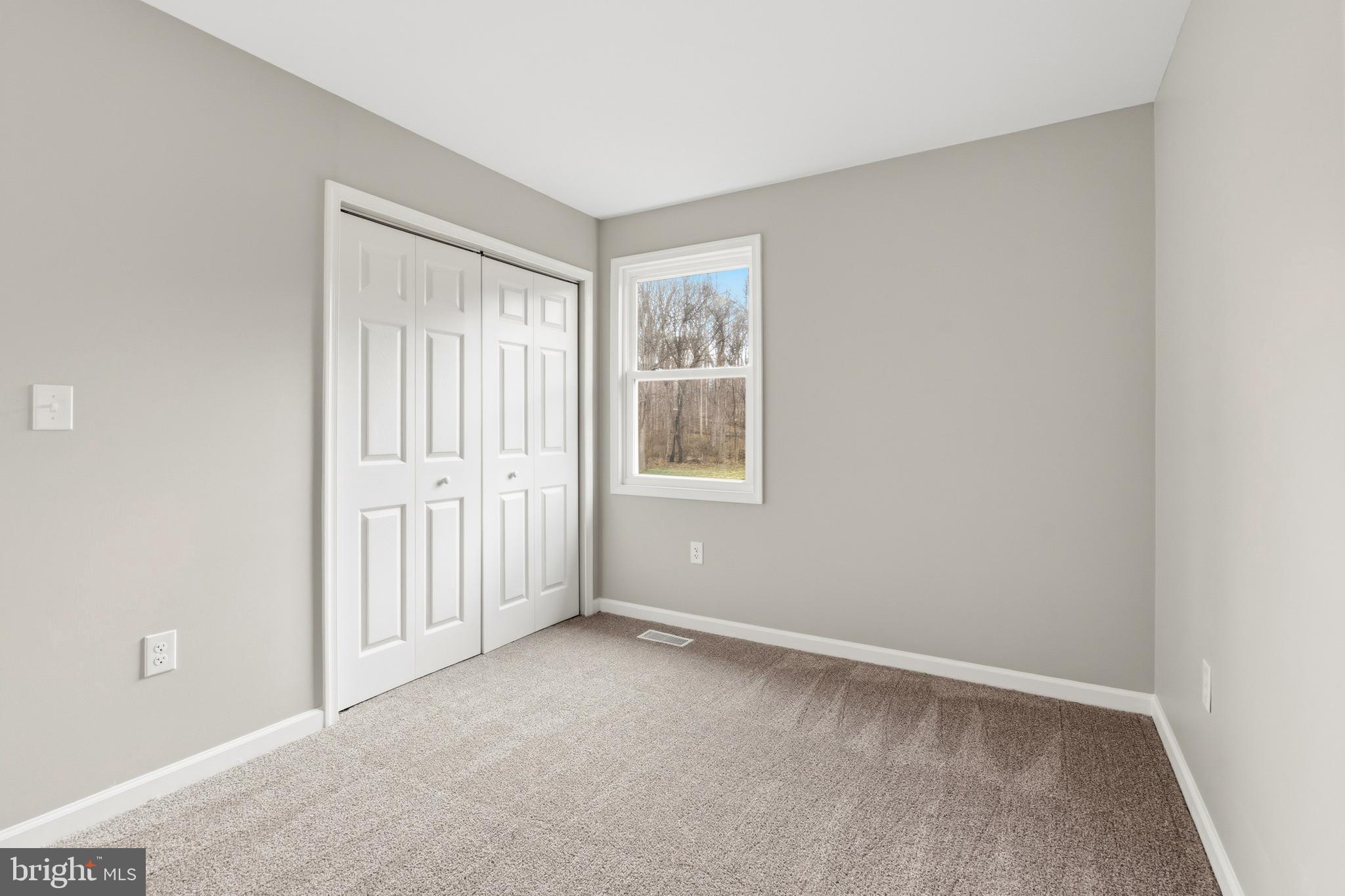 POTOMAC HEIGHTS - Residential